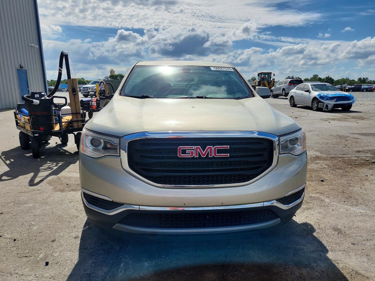 2017 GMC ACADIA SLE photo 9