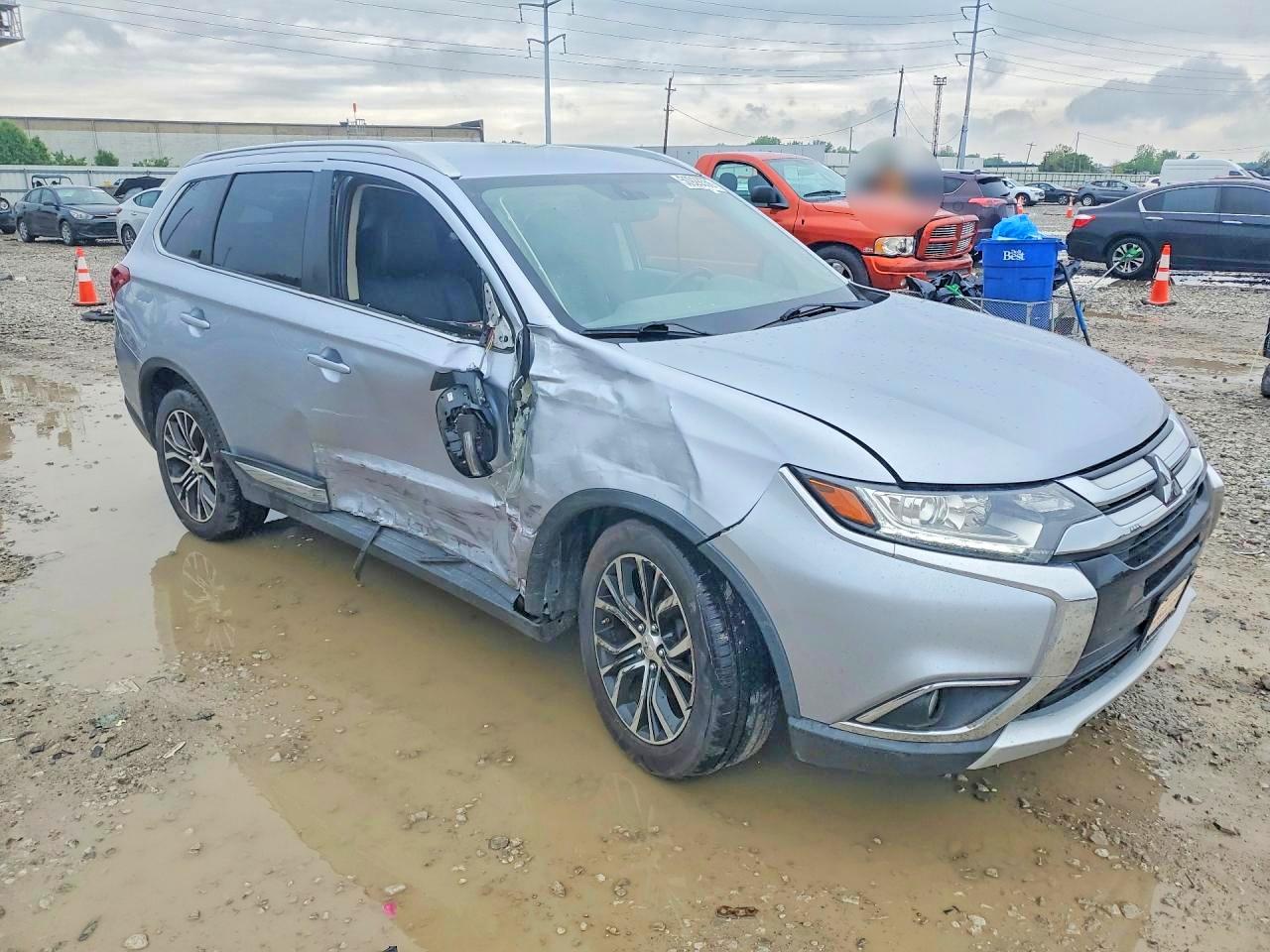 2017 MITSUBISHI OUTLANDER SE photo 7