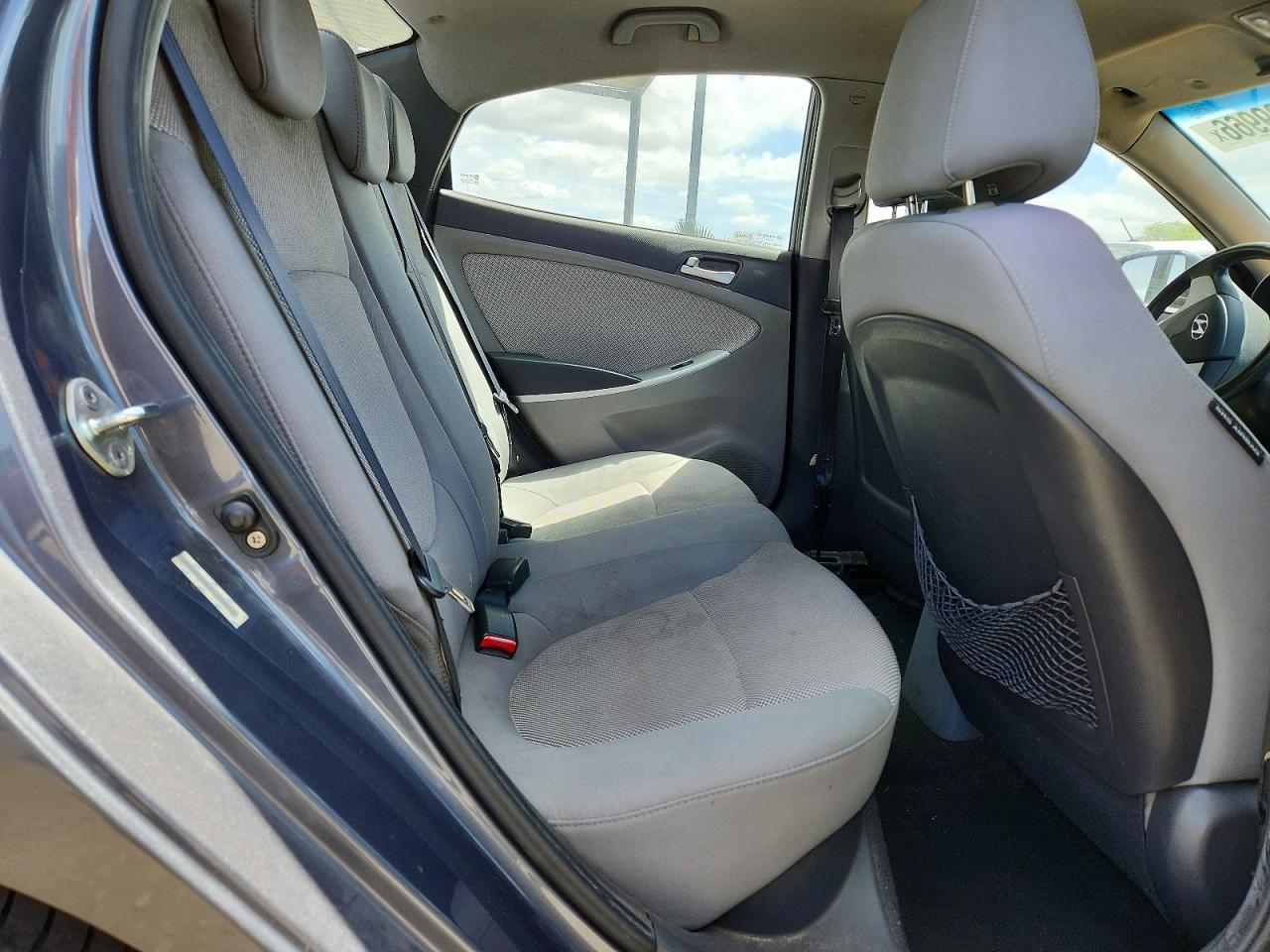 2012 HYUNDAI ACCENT GLS photo 19