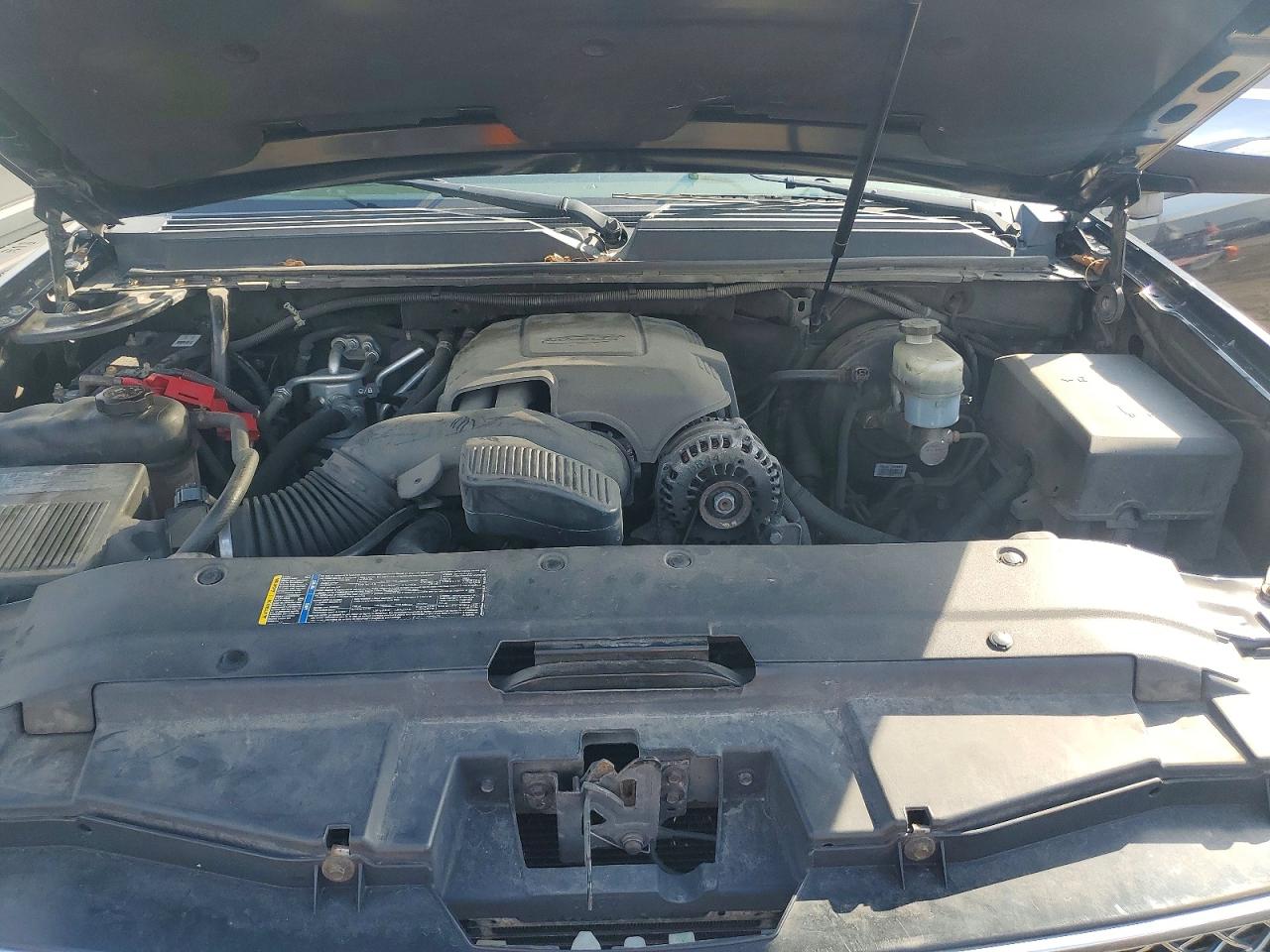 2010 CHEVROLET SUBURBAN K1500 LTZ photo 12