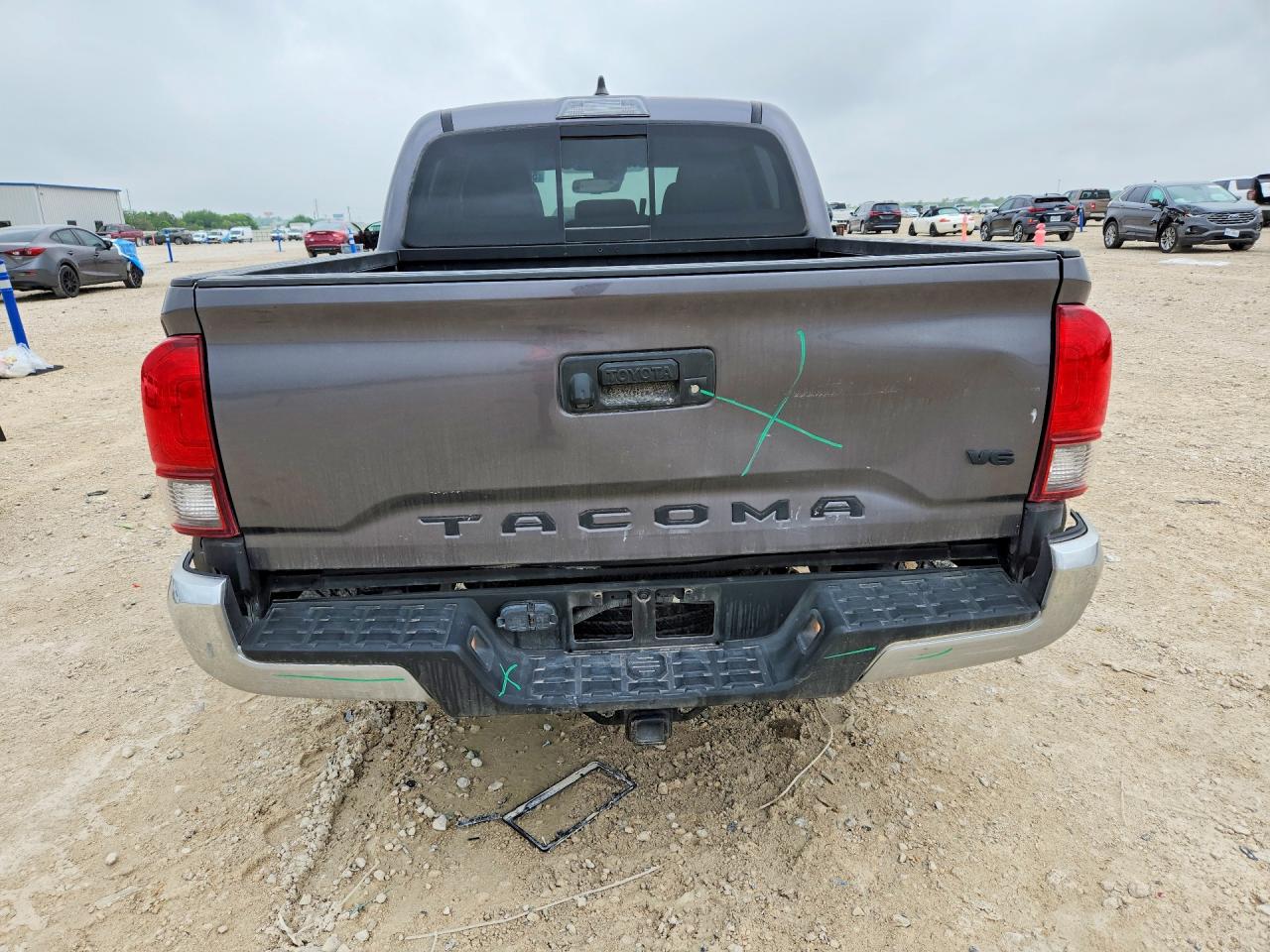 2021 TOYOTA TACOMA SR5 V6 photo 11