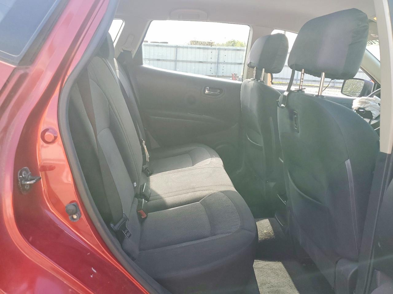 2011 NISSAN ROGUE S photo 11