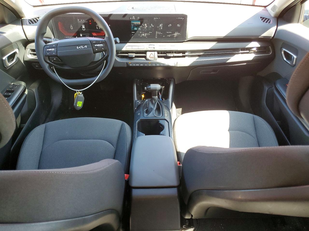 2025 KIA K4 LXS photo 15