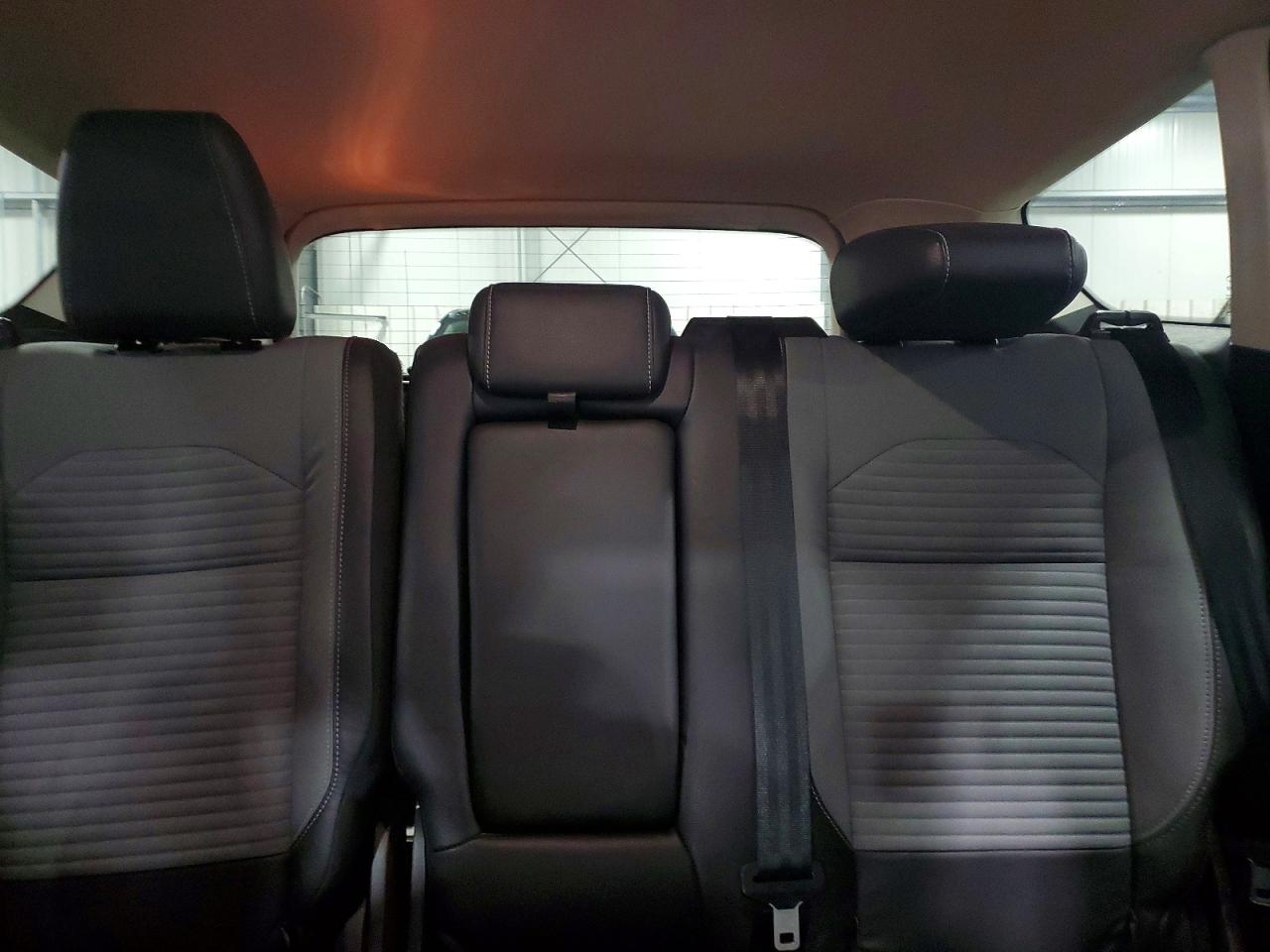 2019 FORD ESCAPE SE photo 19