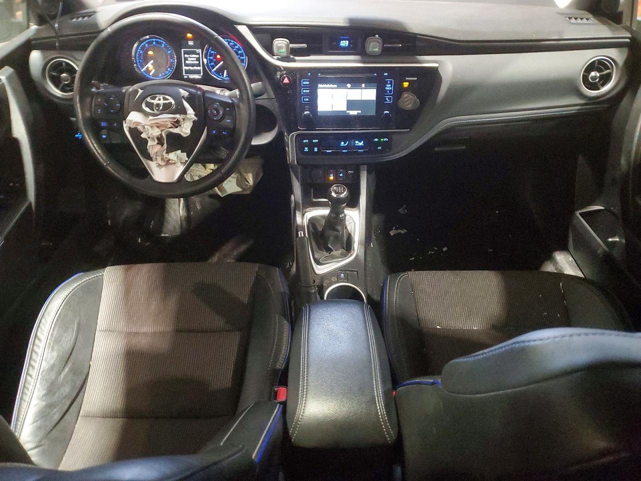 2017 TOYOTA COROLLA L photo 15