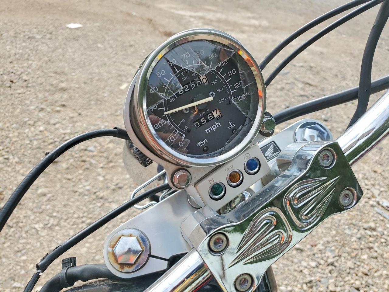 2005 HONDA VT1100 C photo 13