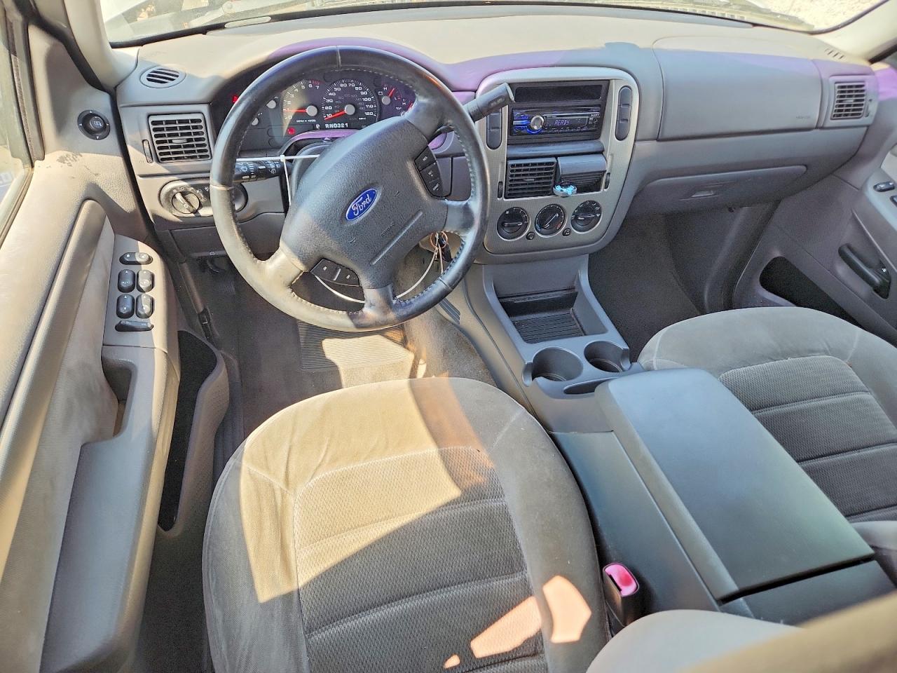 2004 FORD EXPLORER XLT photo 15