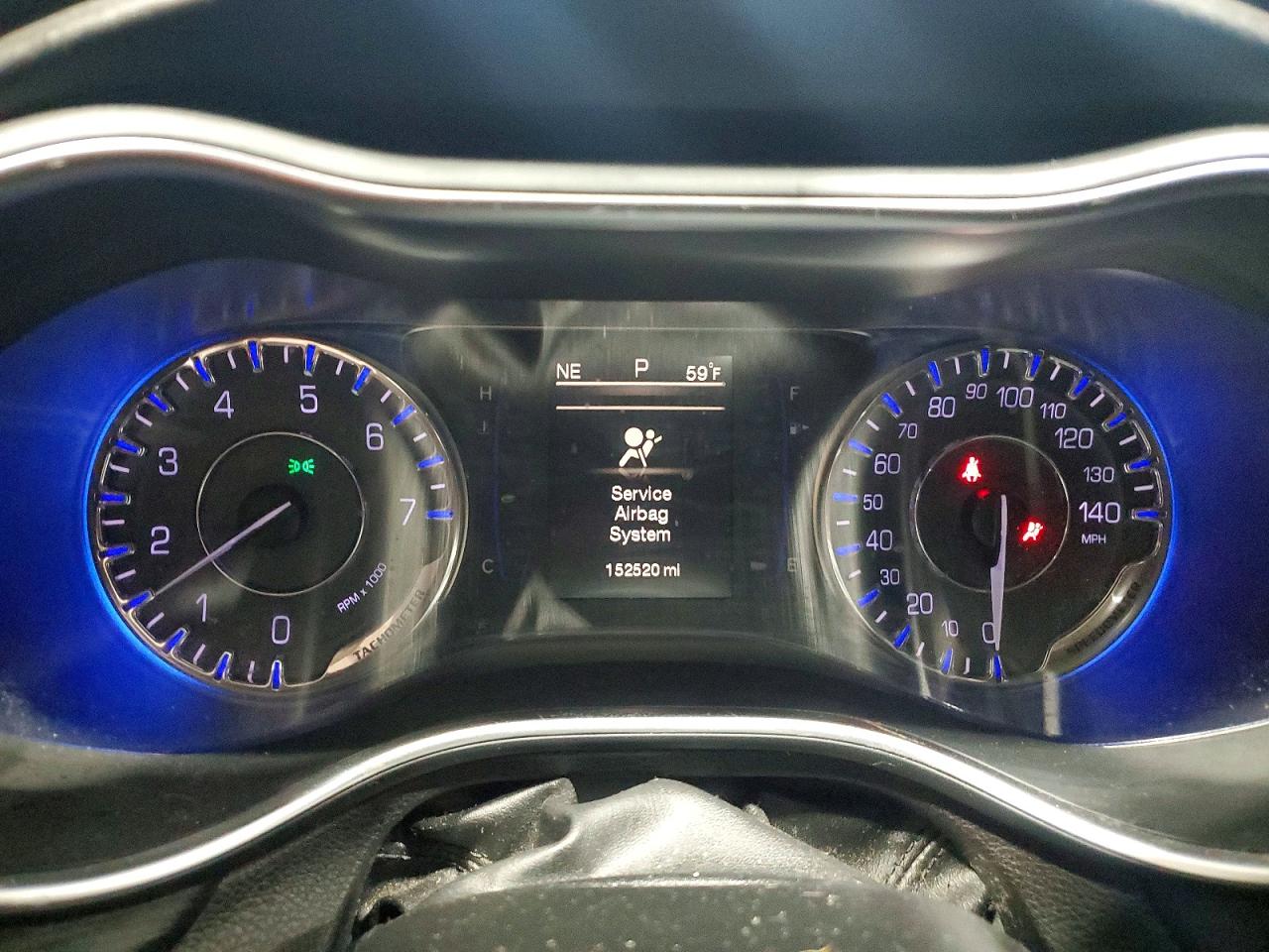 2015 CHRYSLER 200 LIMITED photo 25
