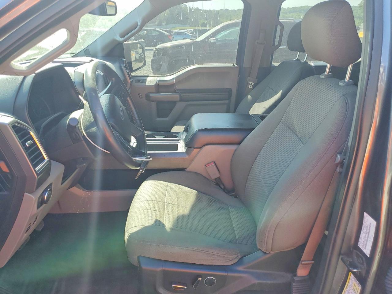 2016 FORD F150 SUPERCREW photo 13