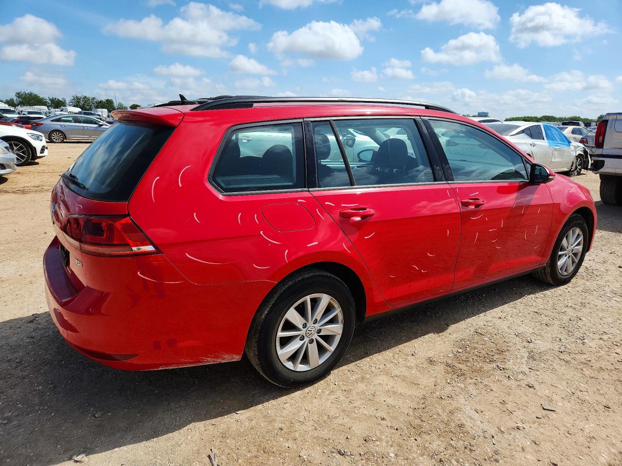 2017 VOLKSWAGEN GOLF SPORTWAGEN S photo 5