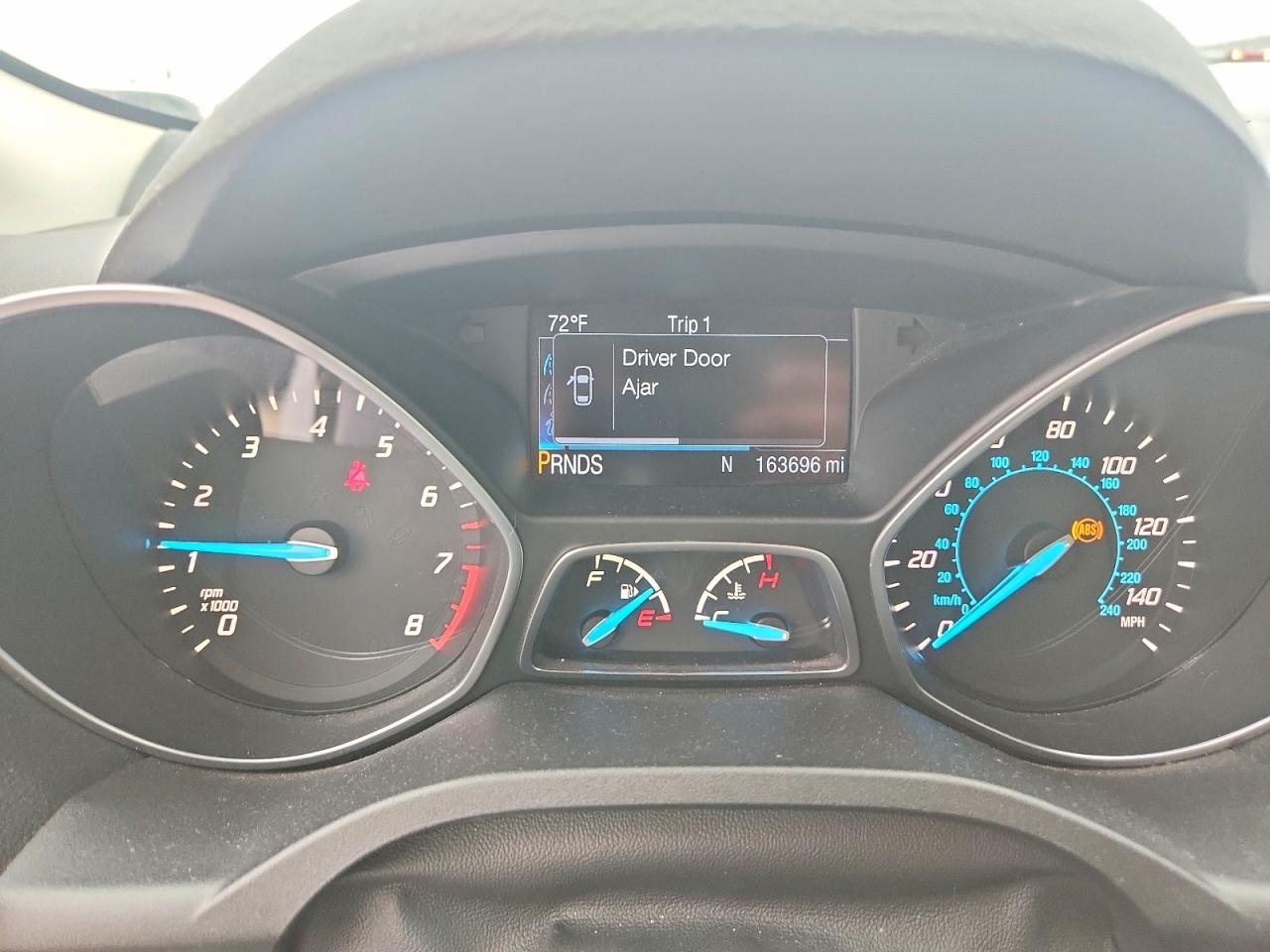 2016 FORD ESCAPE SE photo 17