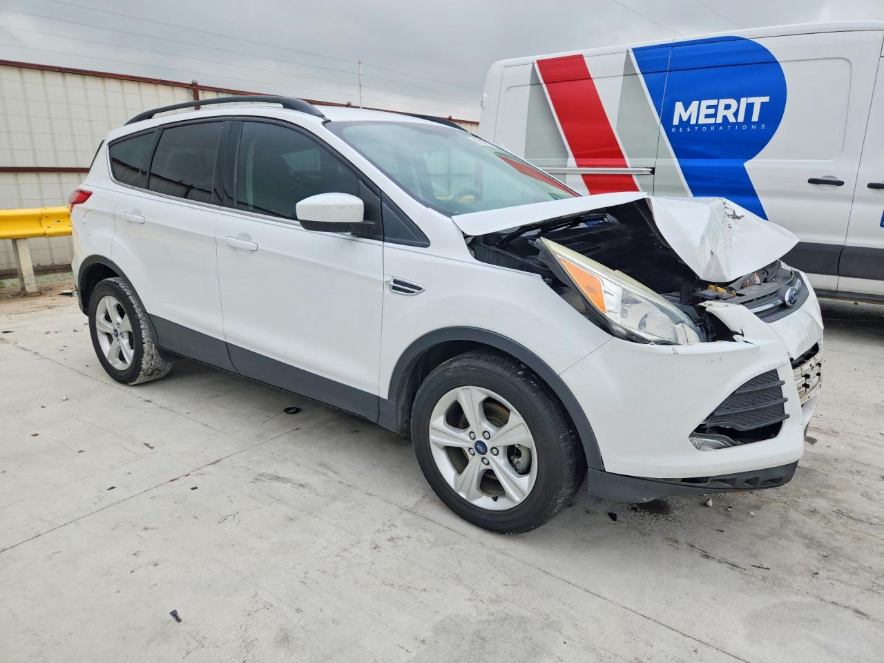 2016 FORD ESCAPE SE photo 7
