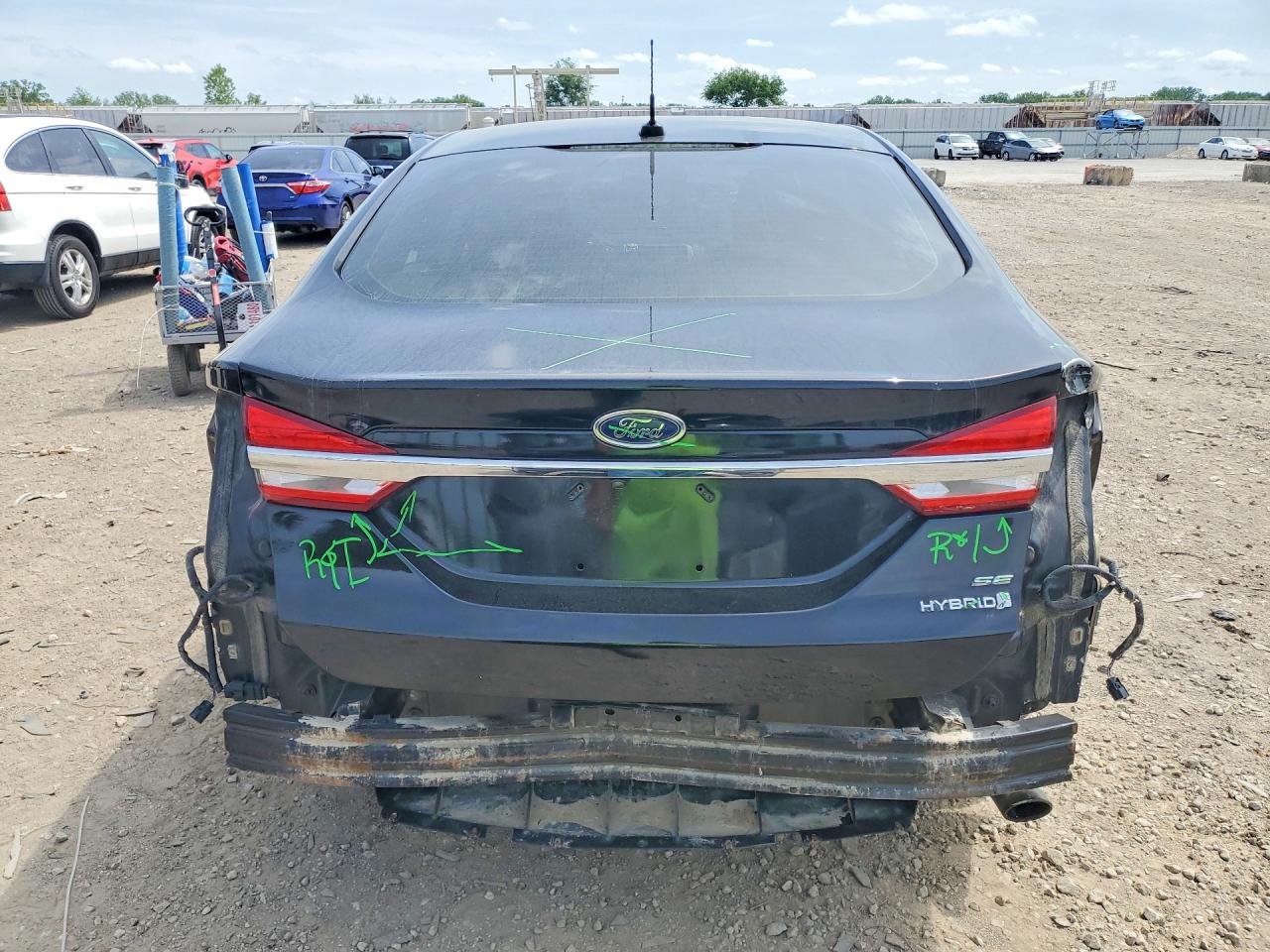 2017 FORD FUSION SE HYBRID photo 16