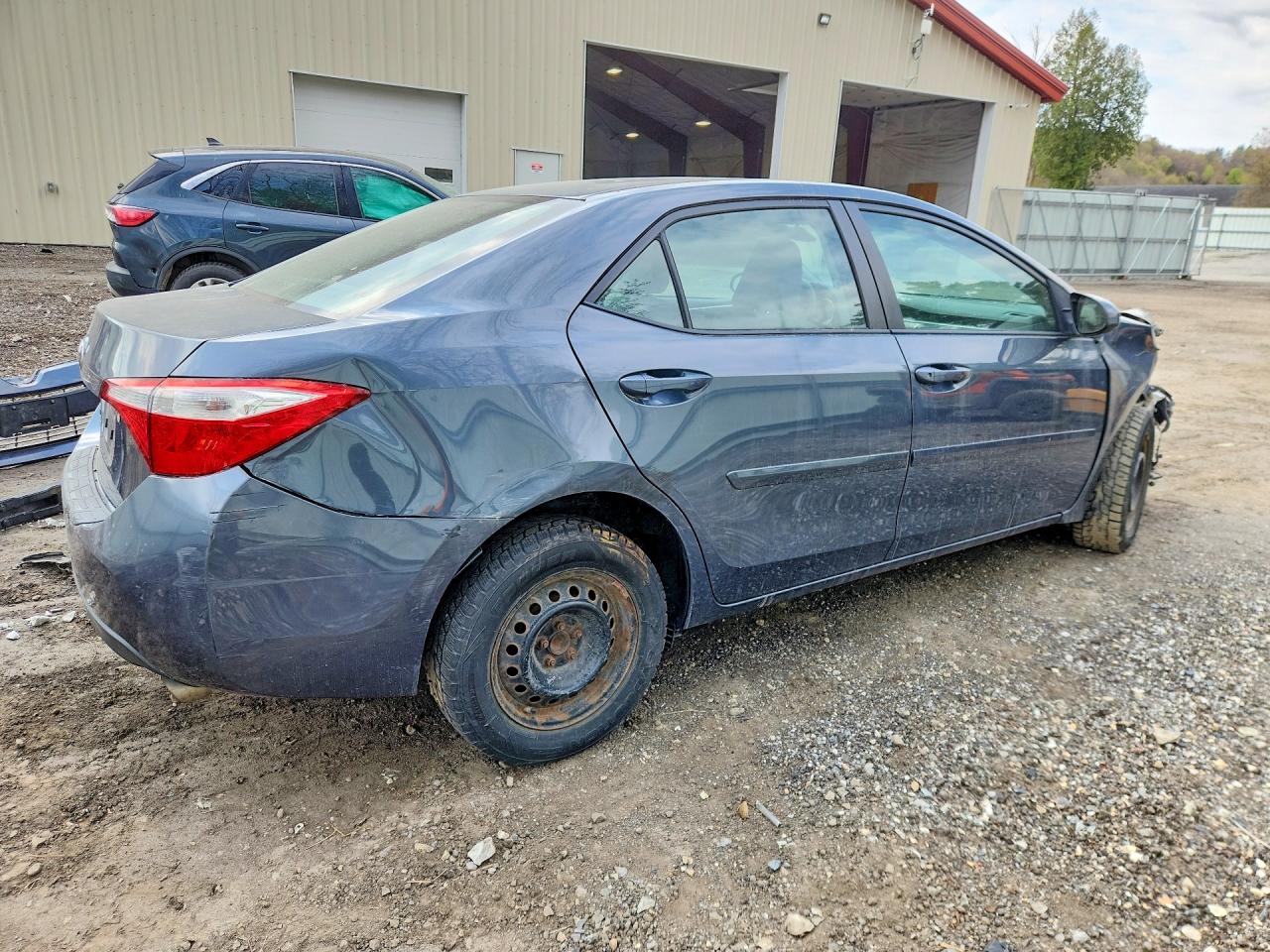 2014 TOYOTA COROLLA L photo 7