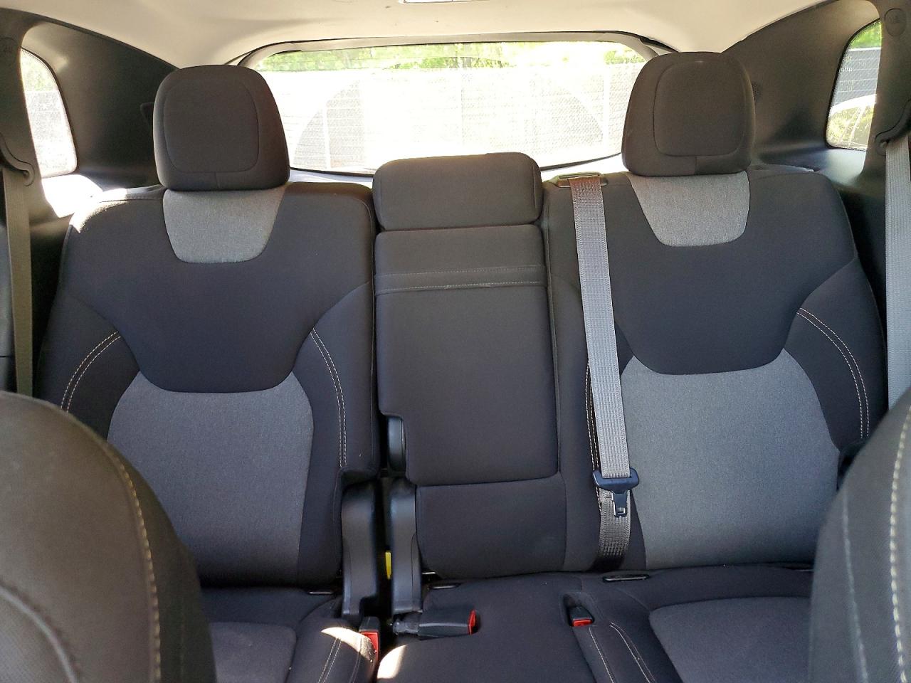 2014 JEEP CHEROKEE LATITUDE photo 19