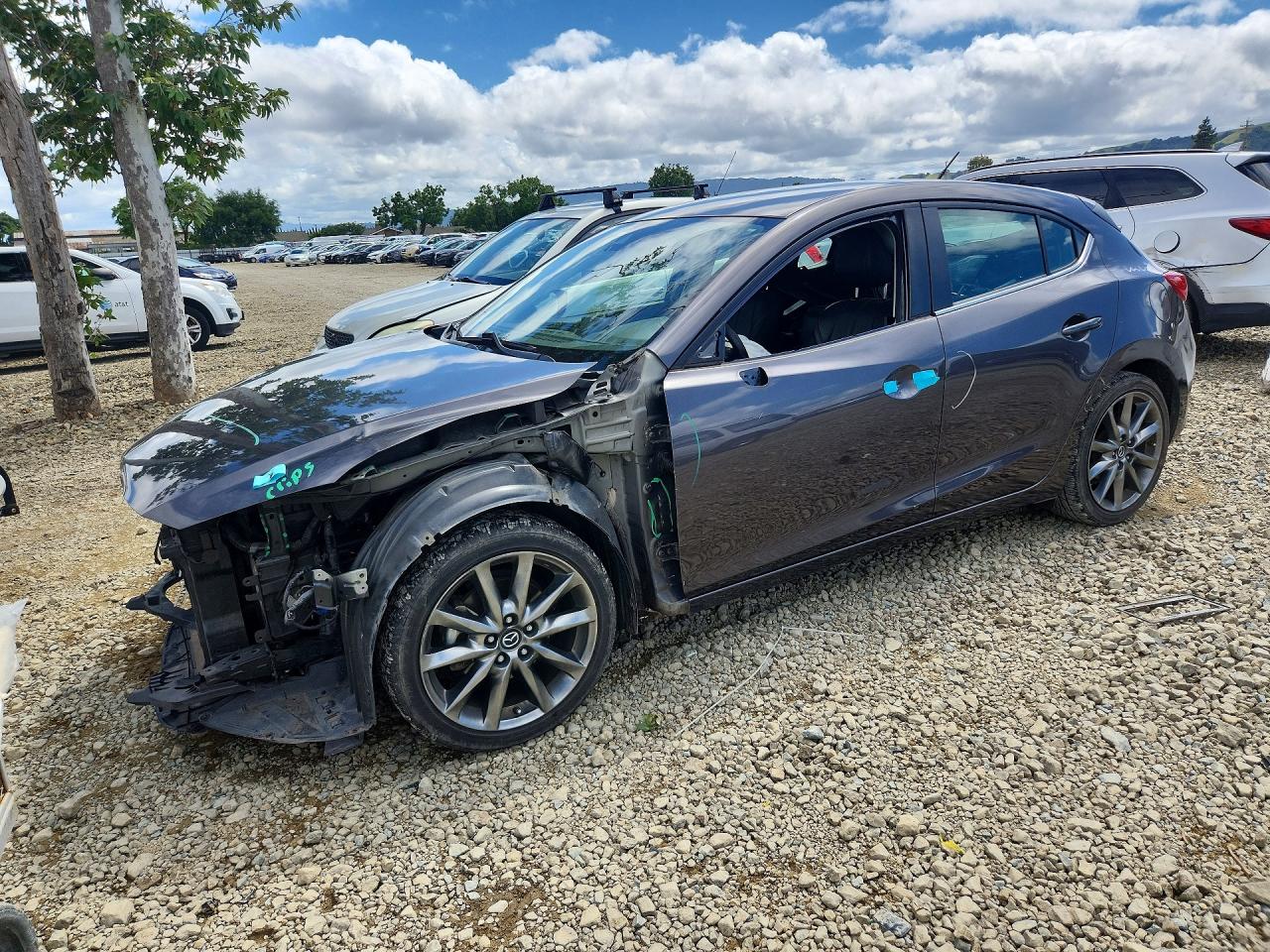 2018 MAZDA 3