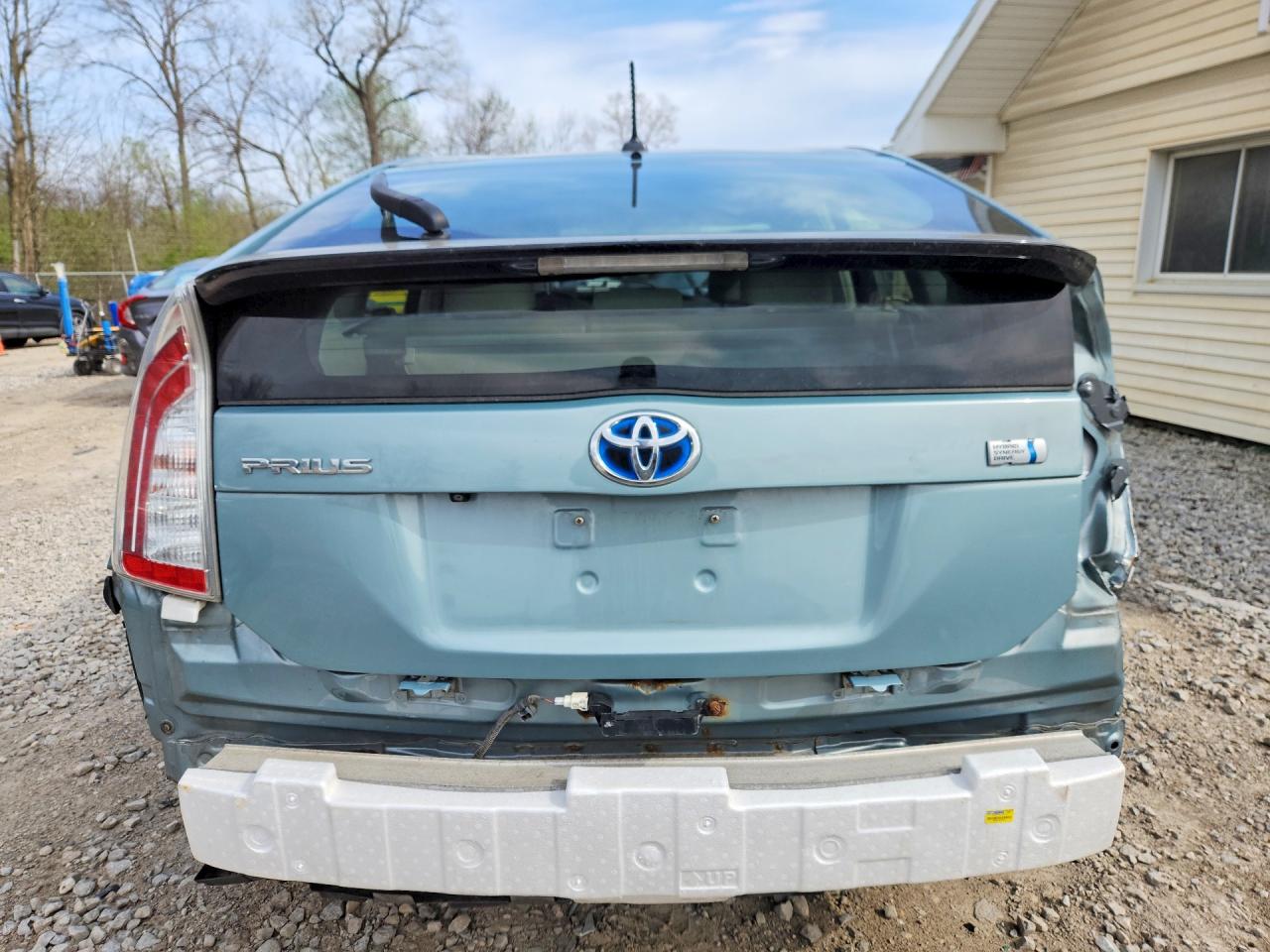 2013 TOYOTA PRIUS THREE photo 11