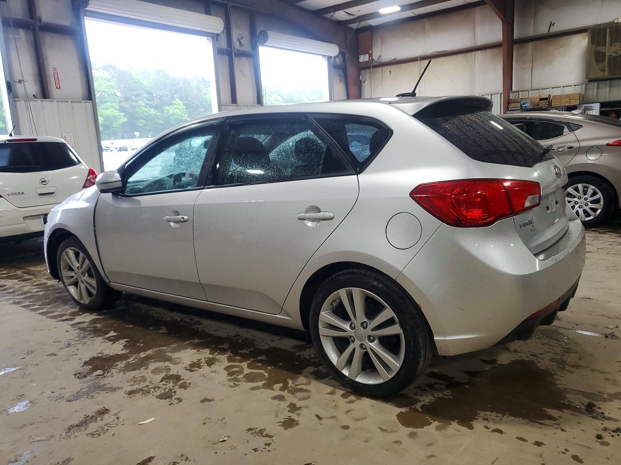 2013 KIA FORTE SX photo 2