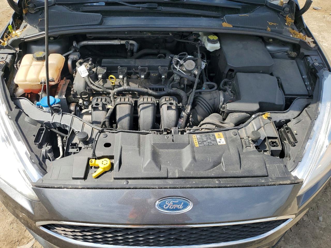 2017 FORD FOCUS SE photo 31