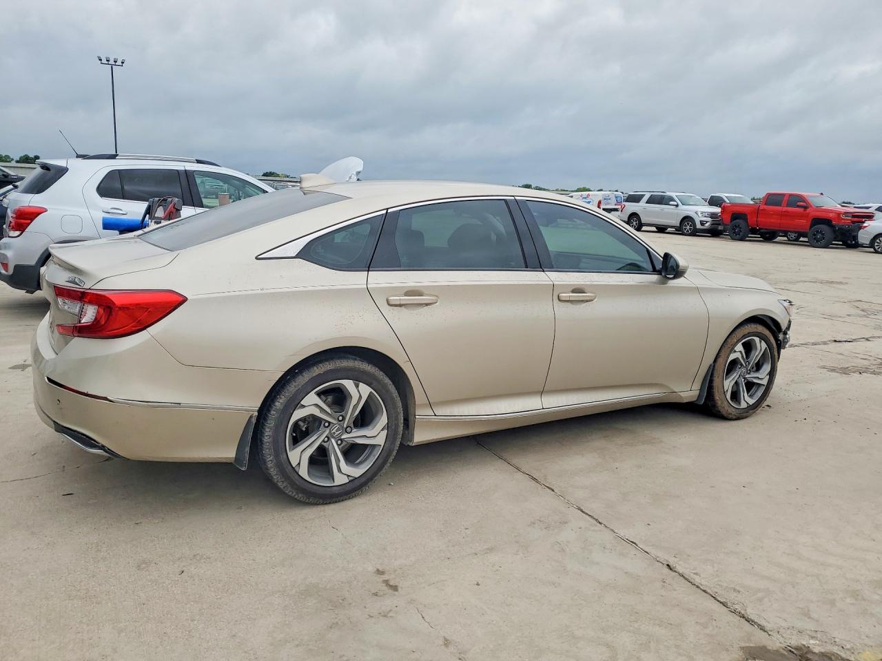 2018 HONDA ACCORD EXL photo 7