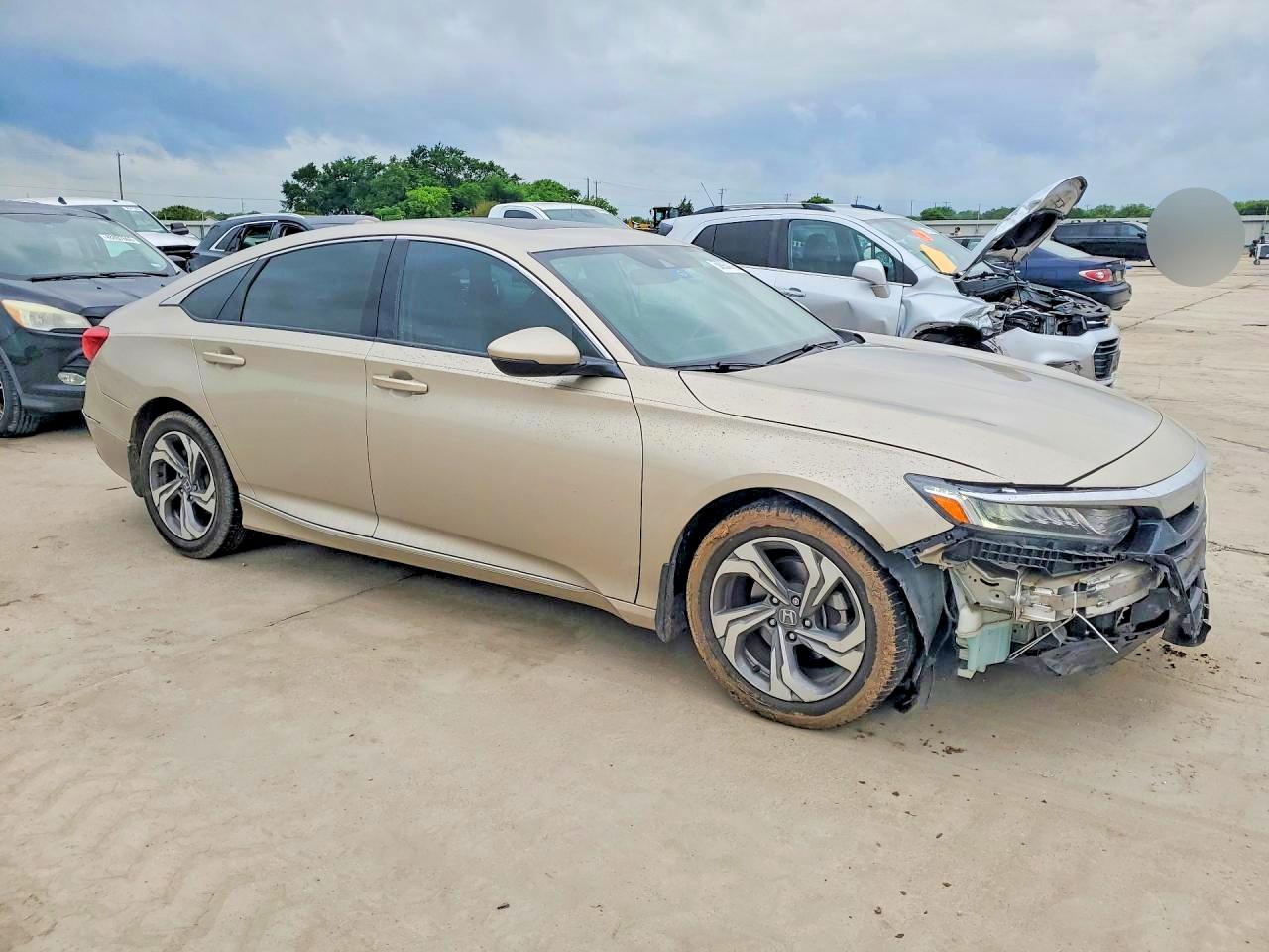2018 HONDA ACCORD EXL photo 10