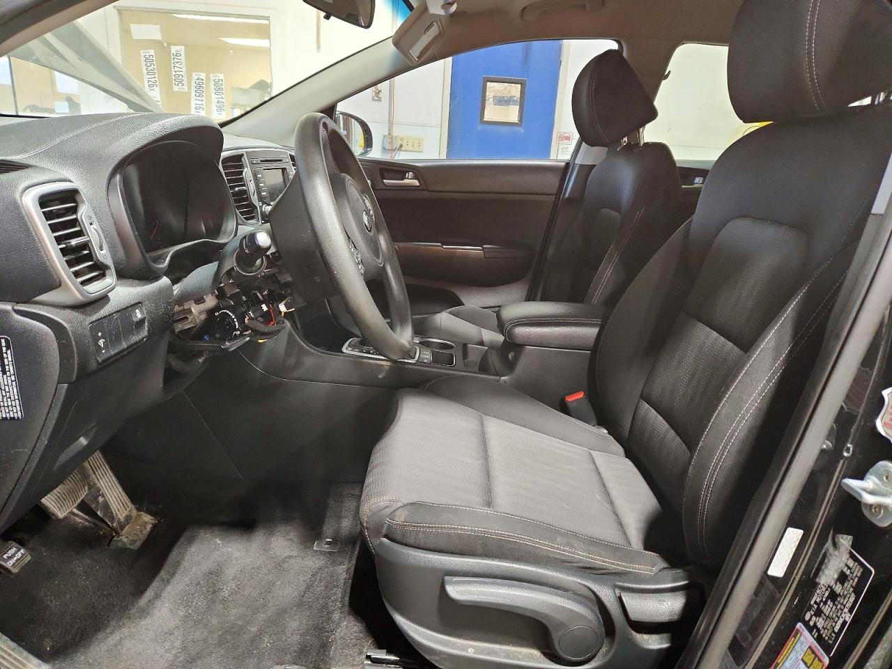 2019 KIA SPORTAGE LX photo 19