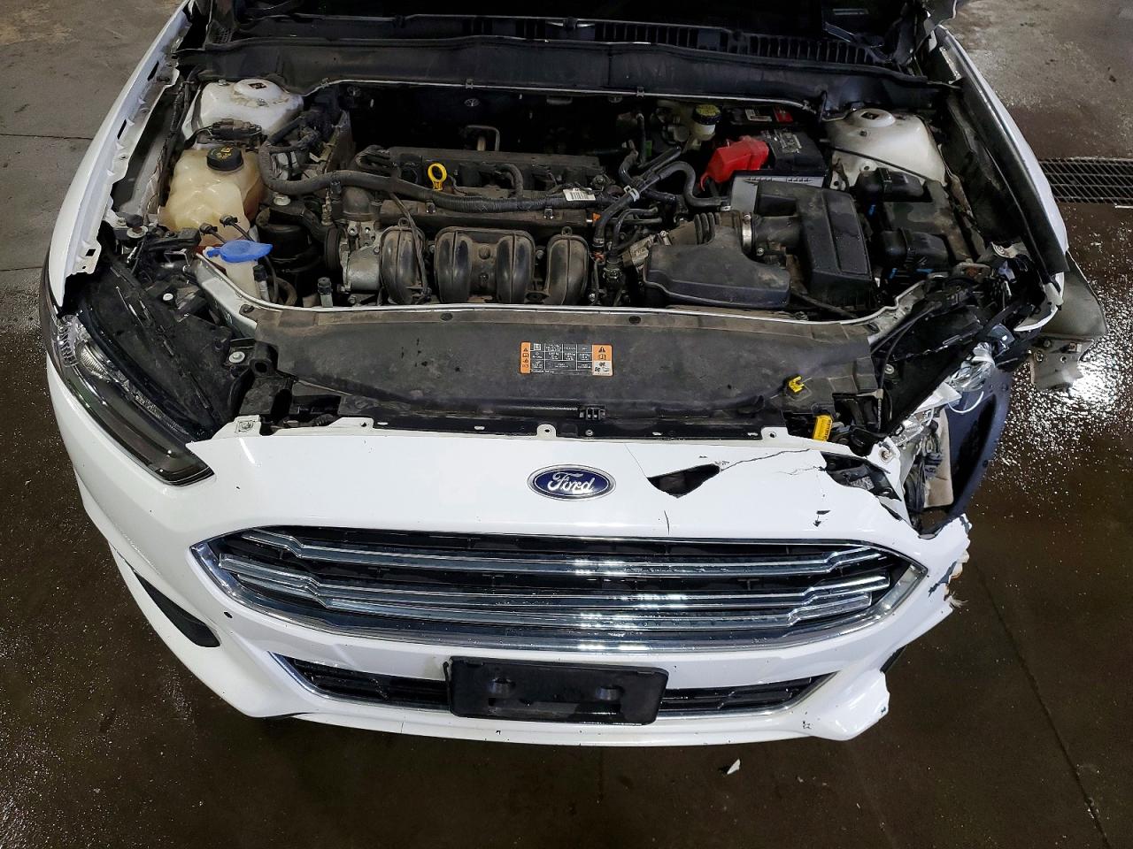 2016 FORD FUSION SE photo 21