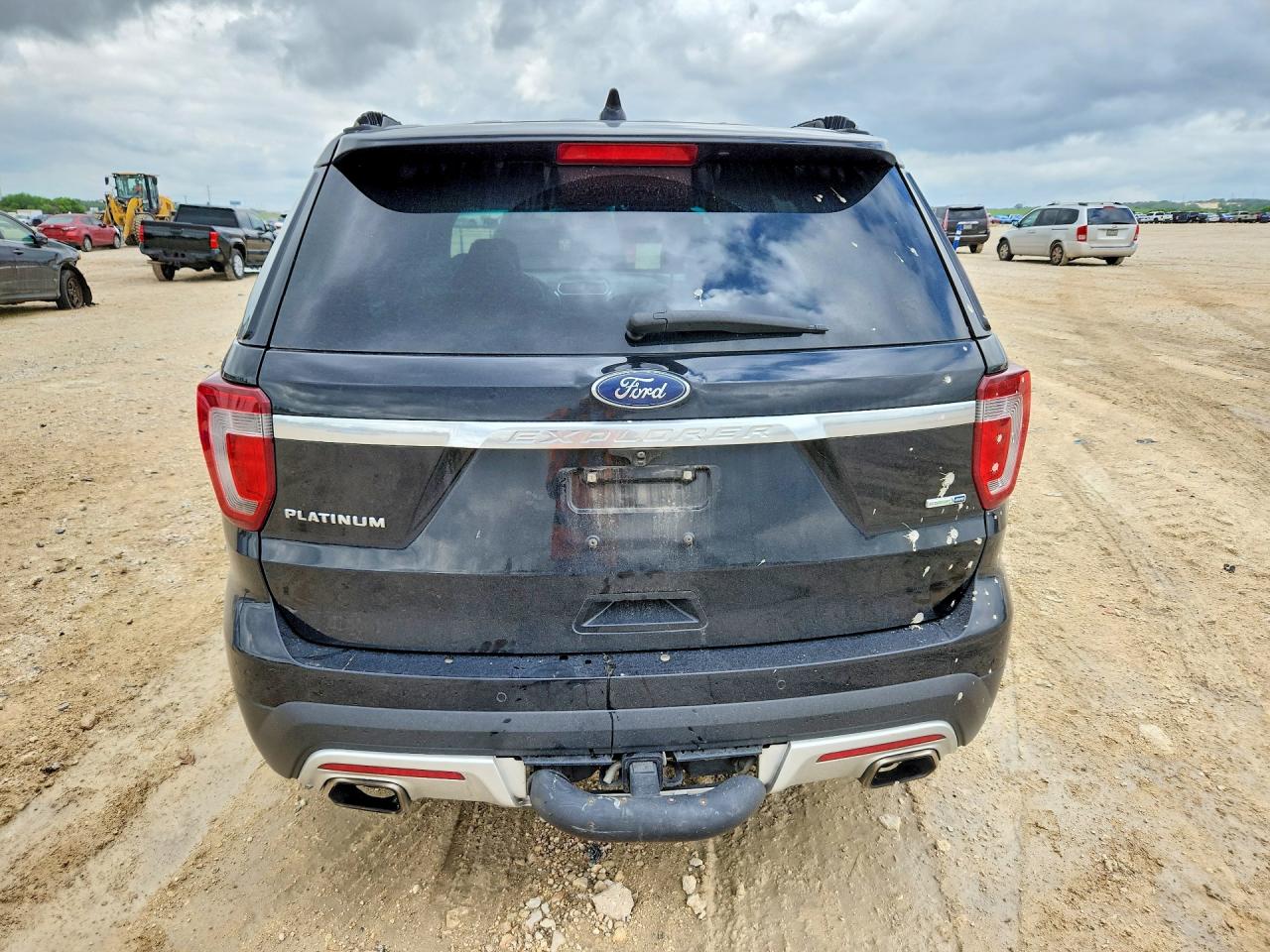 2017 FORD EXPLORER photo 11