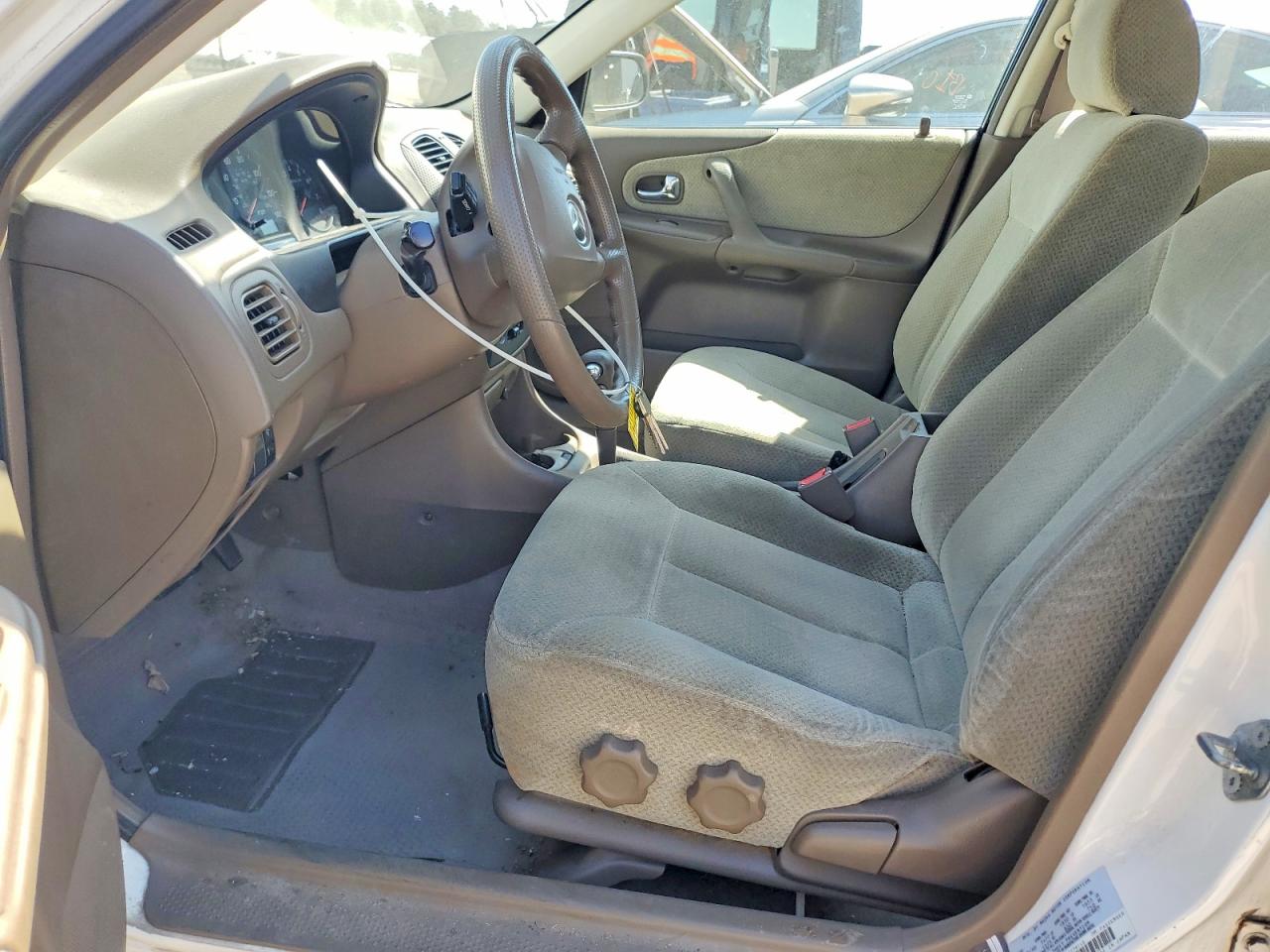 2000 MAZDA PROTEGE DX photo 19