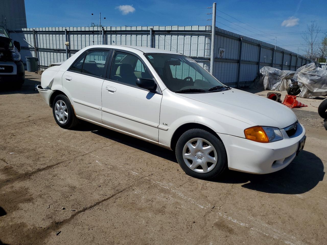 2000 MAZDA PROTEGE DX photo 10