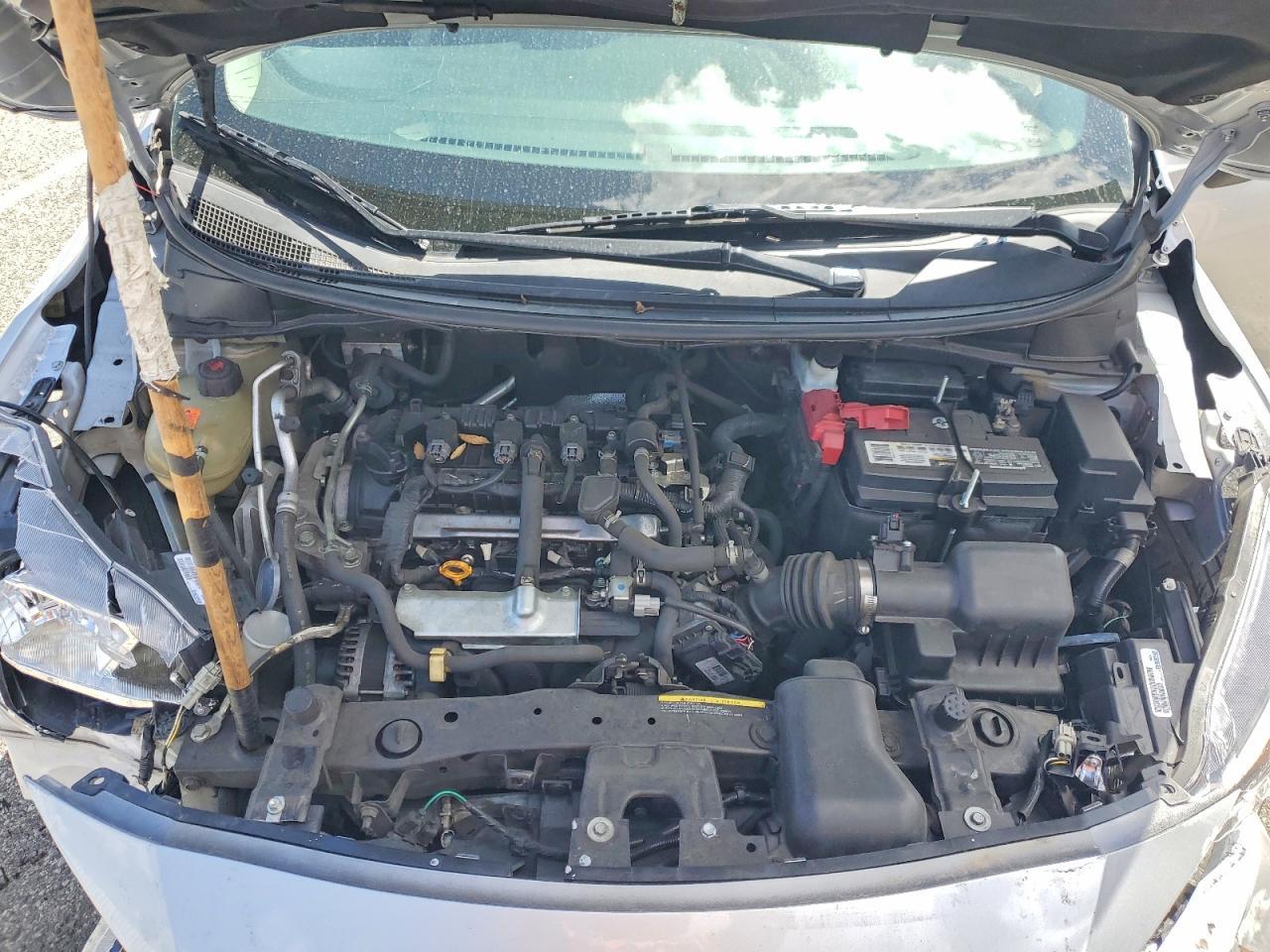 2021 NISSAN VERSA SV photo 11