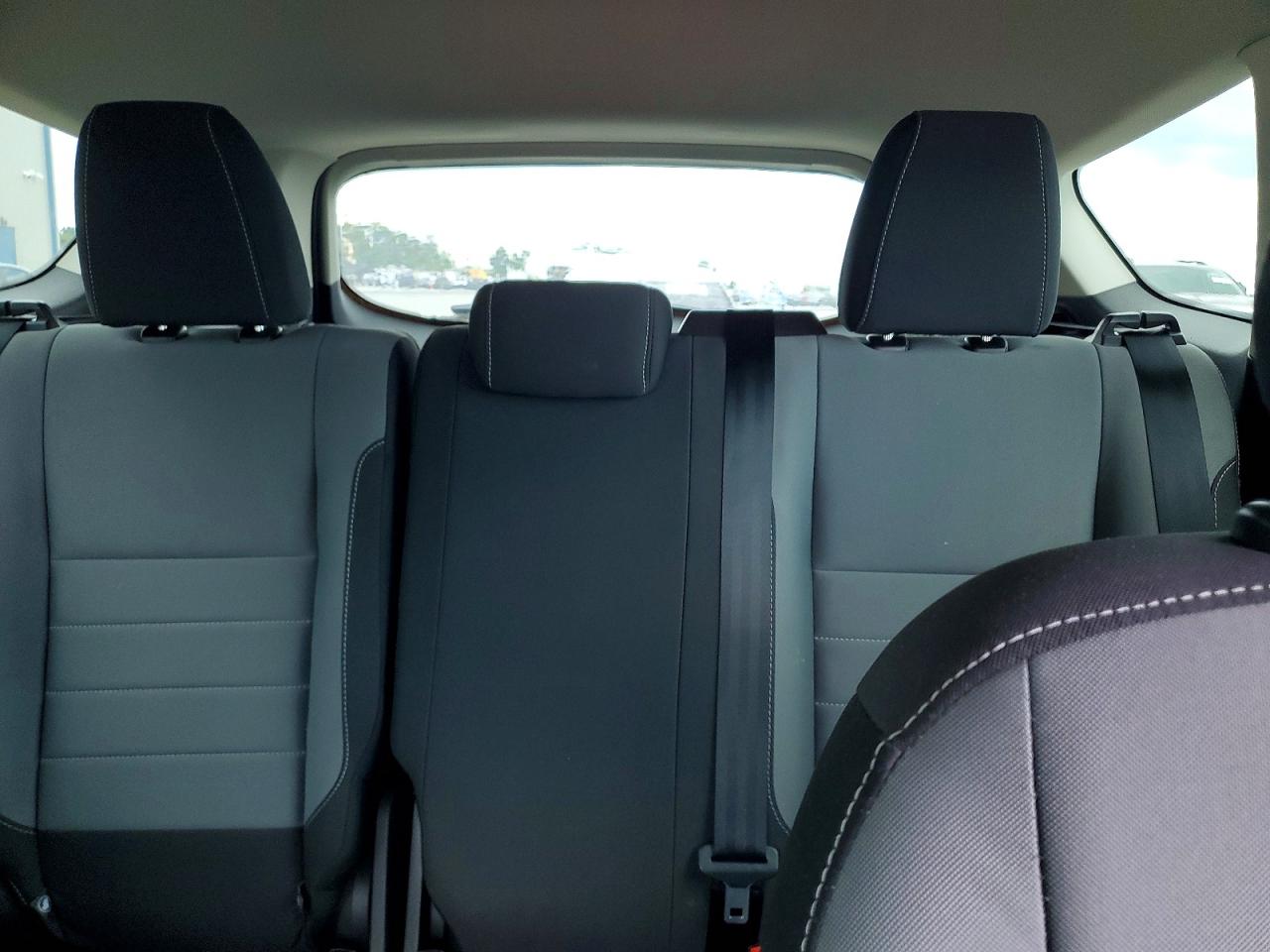 2019 FORD ESCAPE S photo 28