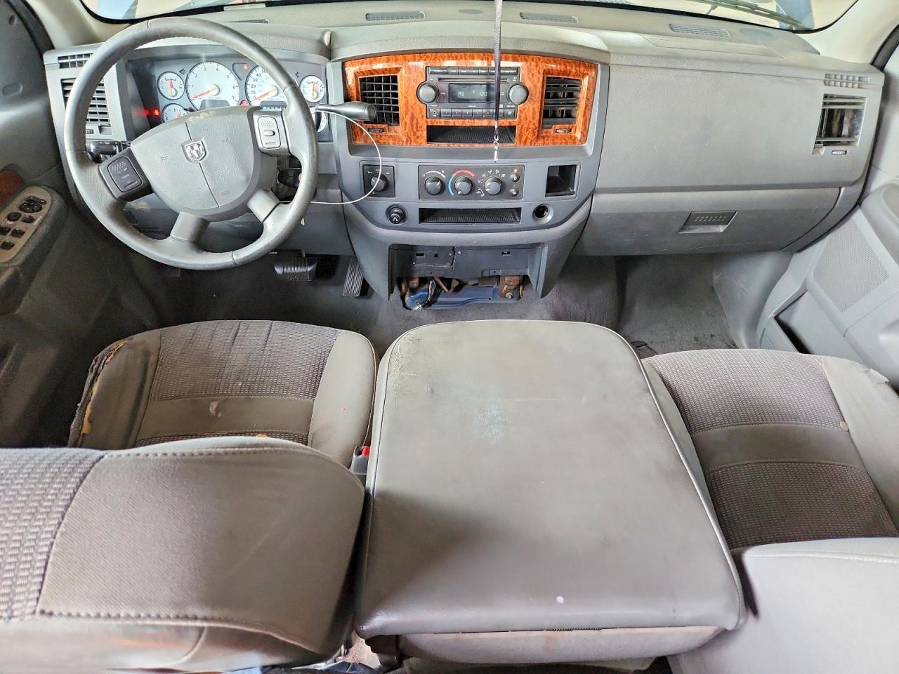 2006 DODGE RAM 1500 ST photo 22