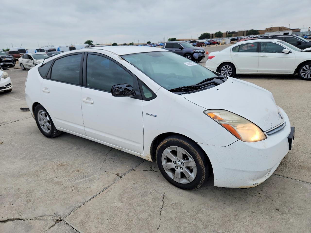2008 TOYOTA PRIUS BASE photo 10