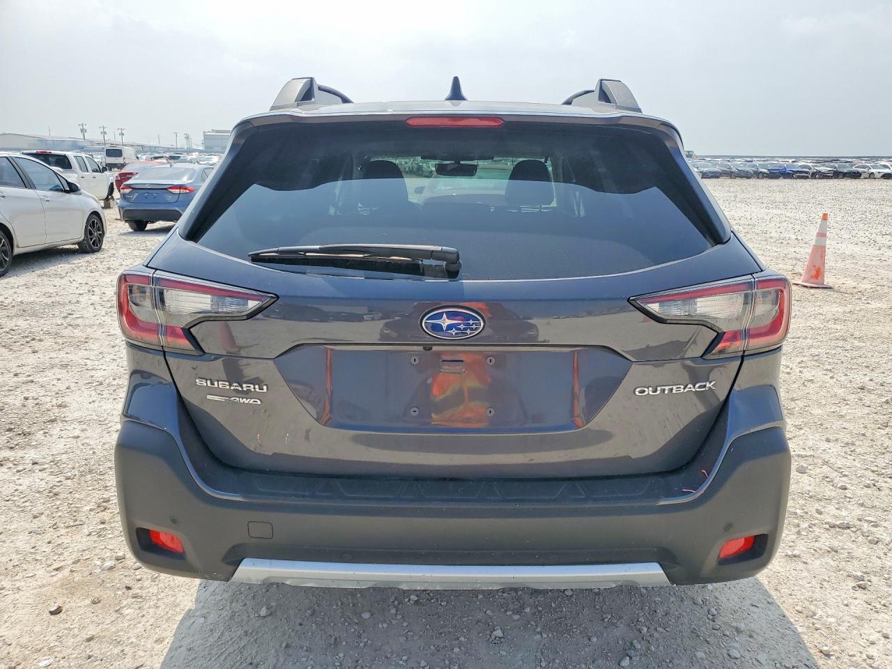 2025 SUBARU OUTBACK LIMITED photo 16