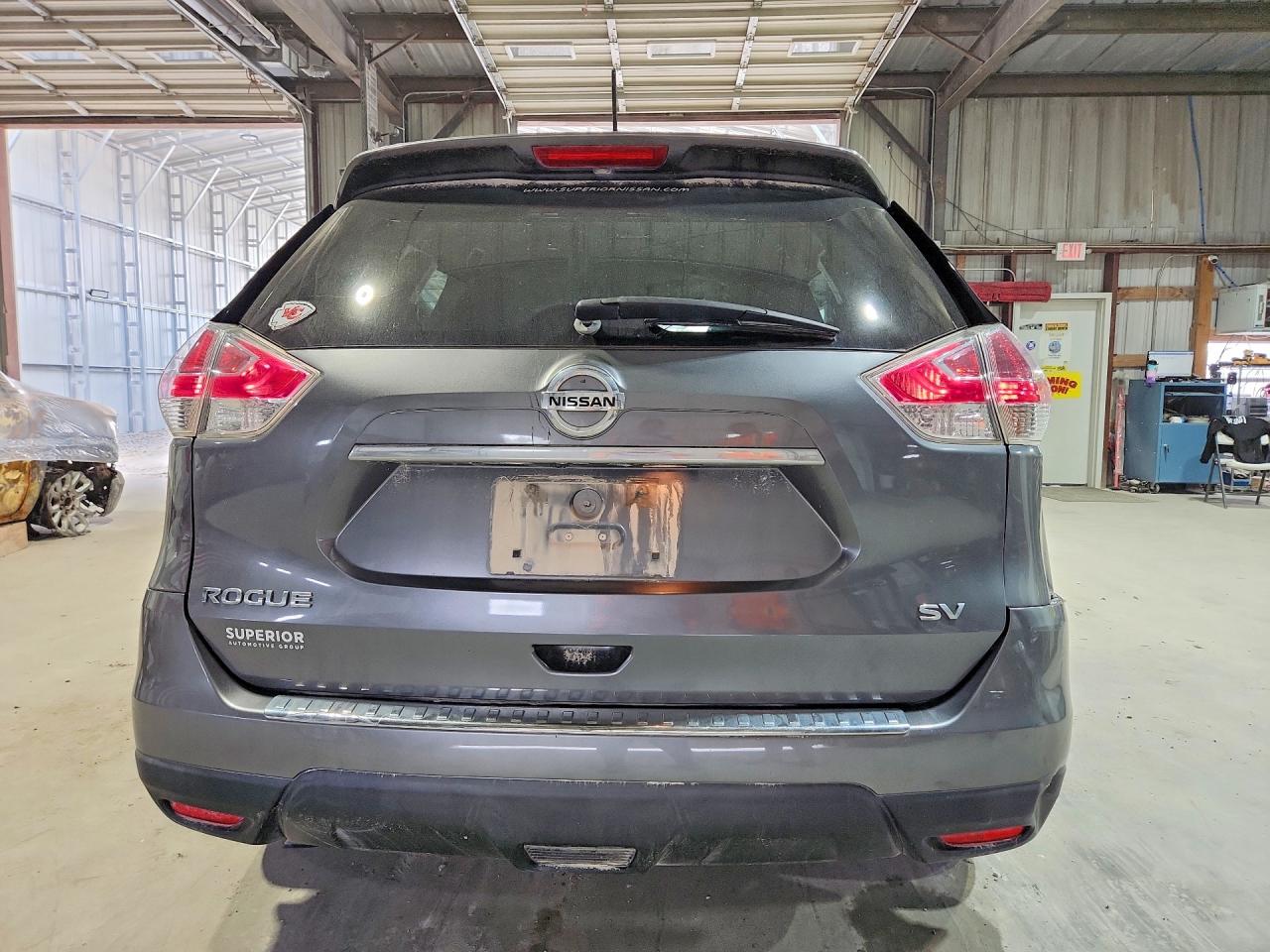 2016 NISSAN ROGUE SV photo 11