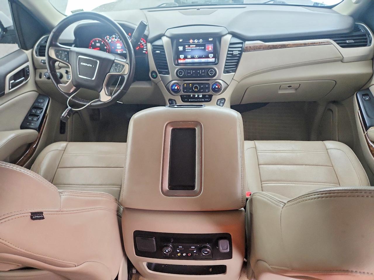 2015 GMC YUKON XL DENALI photo 8
