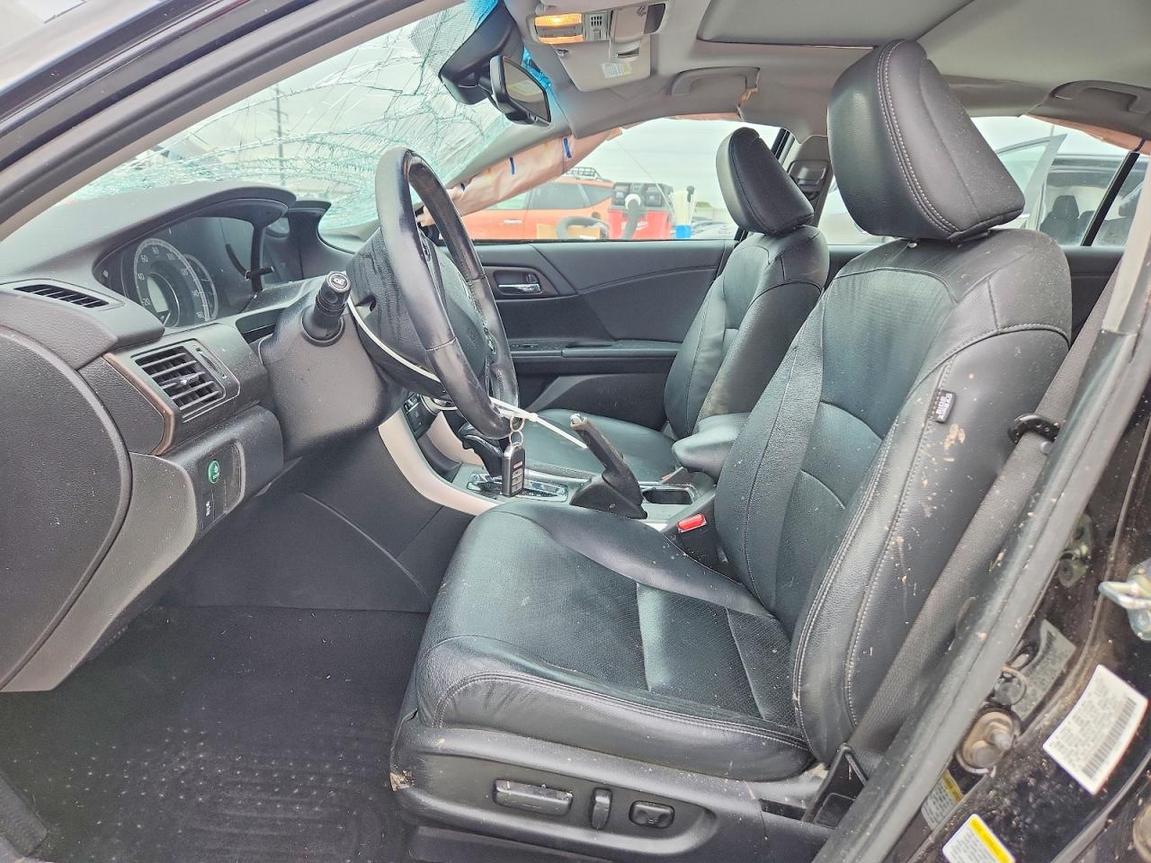 2013 HONDA ACCORD TOURING photo 19