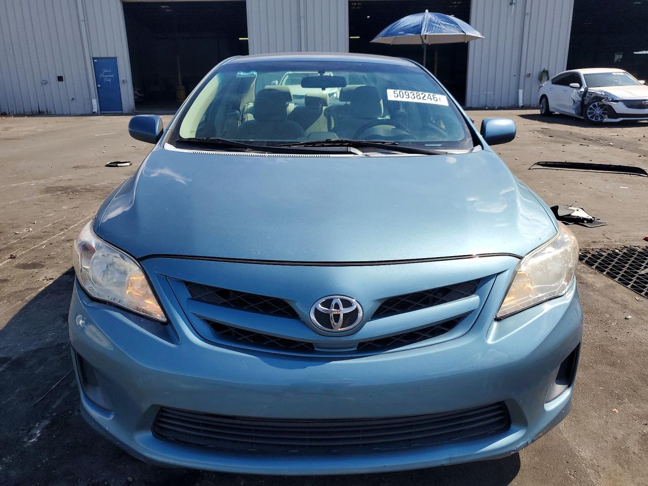 2012 TOYOTA COROLLA L photo 9