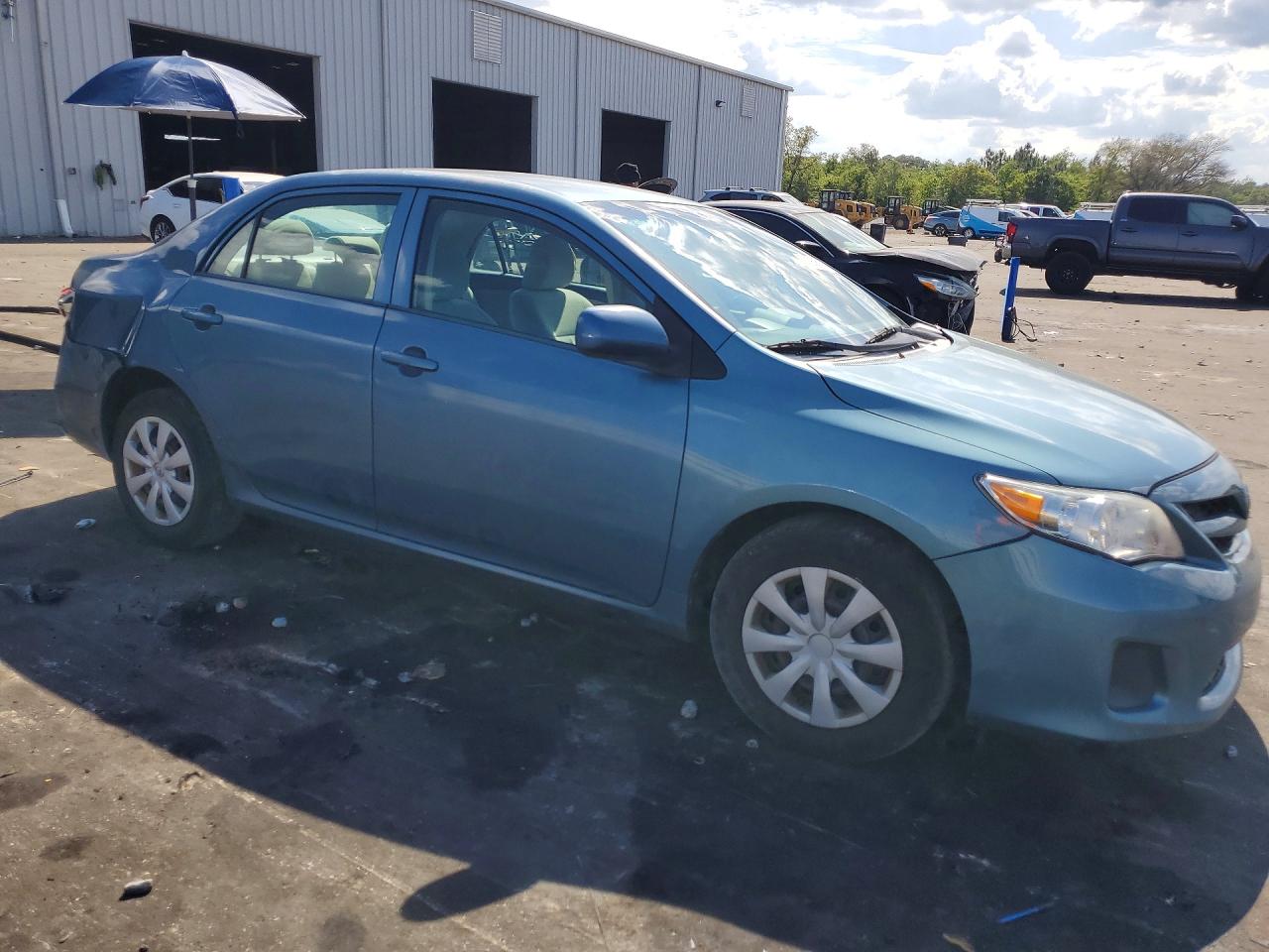 2012 TOYOTA COROLLA L photo 7