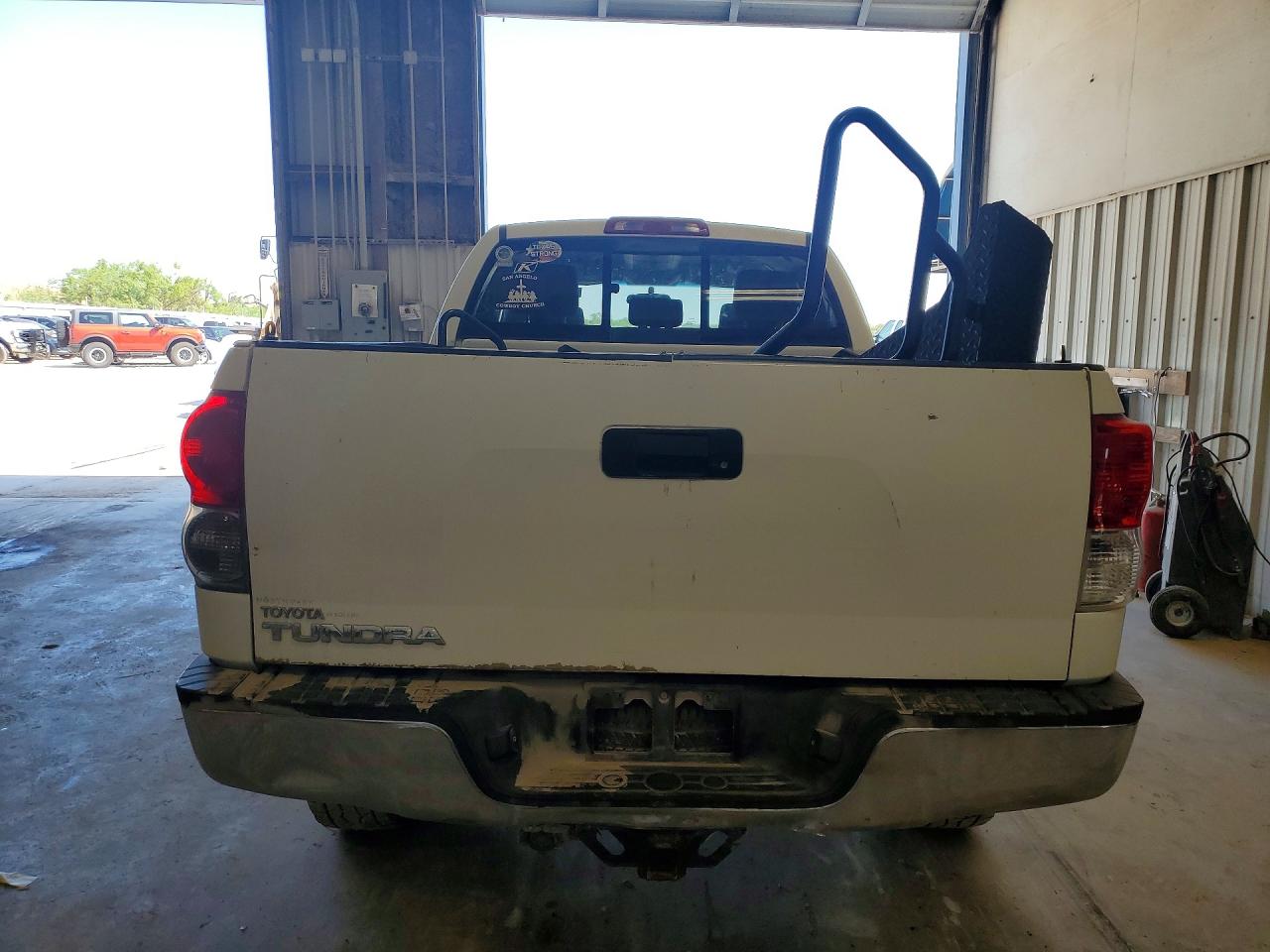 2008 TOYOTA TUNDRA SR5 photo 11