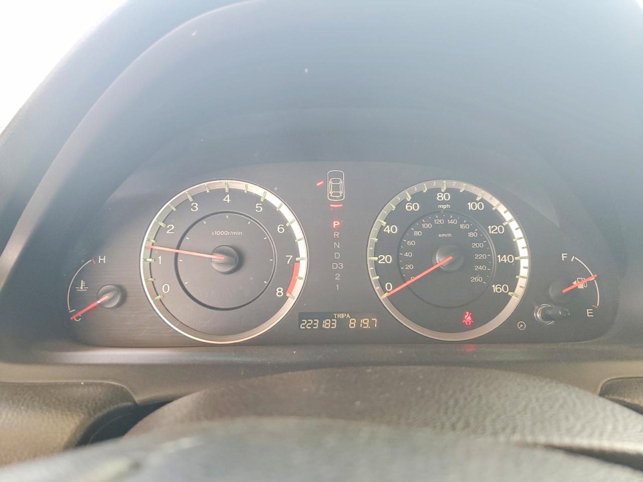 2010 HONDA ACCORD photo 25