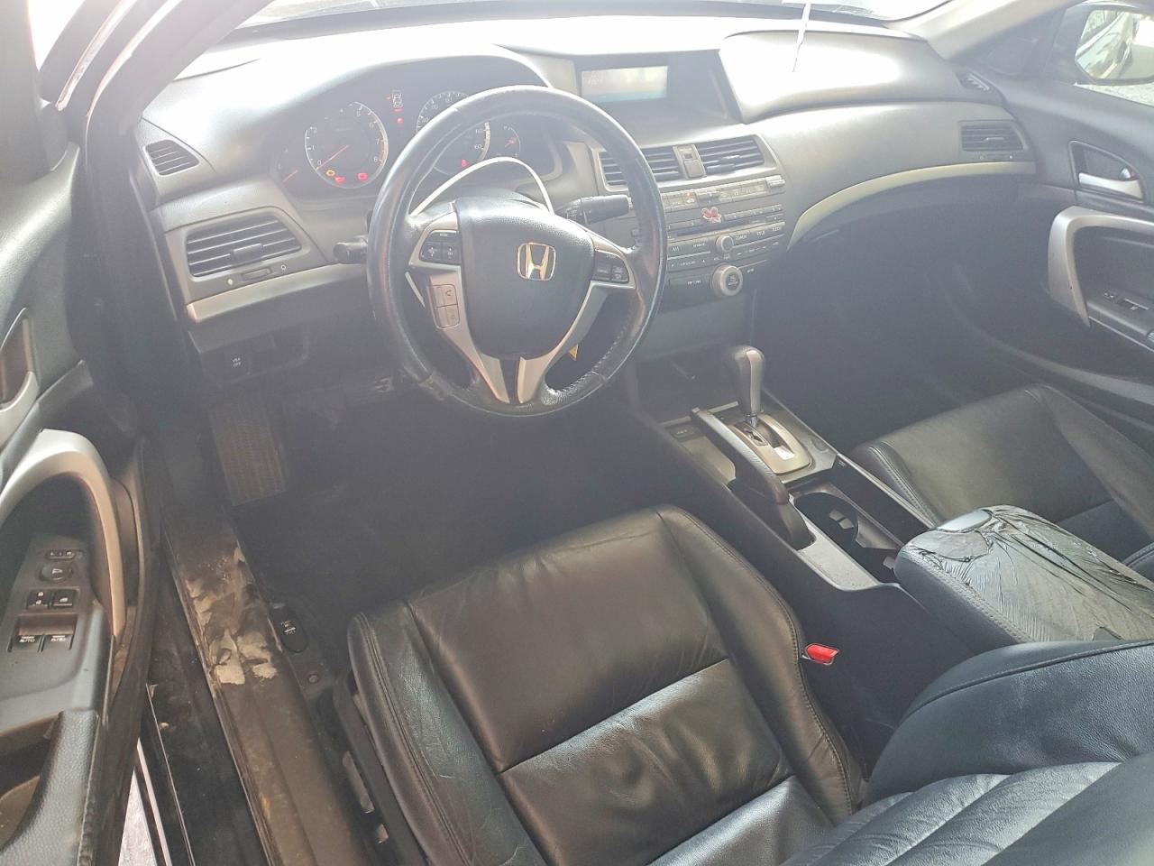 2010 HONDA ACCORD photo 22
