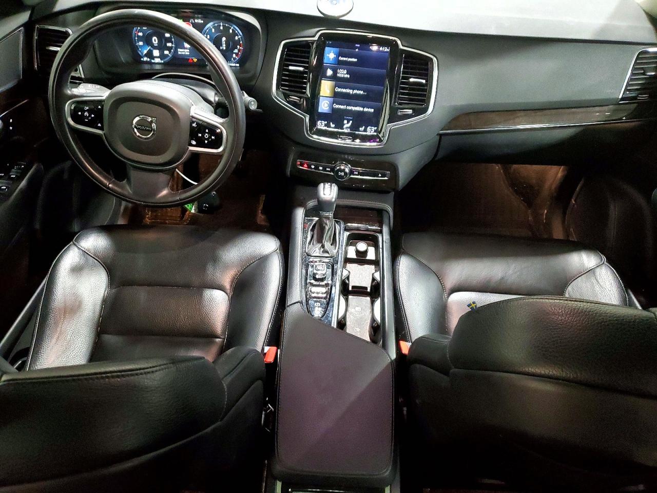 2018 VOLVO XC90 T5 photo 22