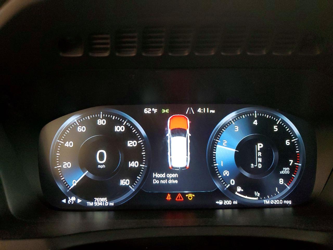 2018 VOLVO XC90 T5 photo 25