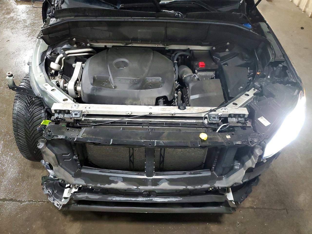 2018 VOLVO XC90 T5 photo 34