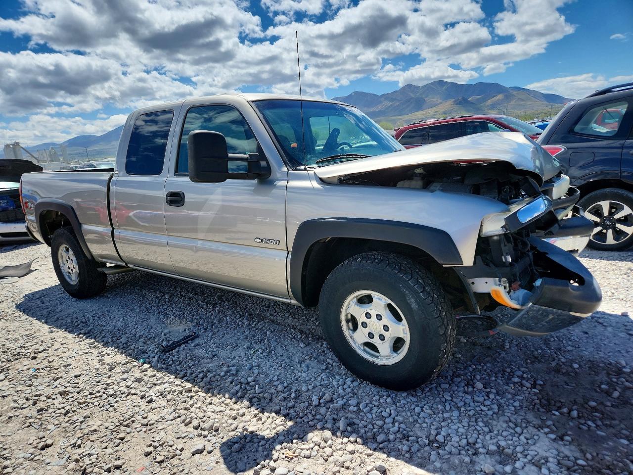 2002 CHEVROLET SILVERADO K1500 photo 7
