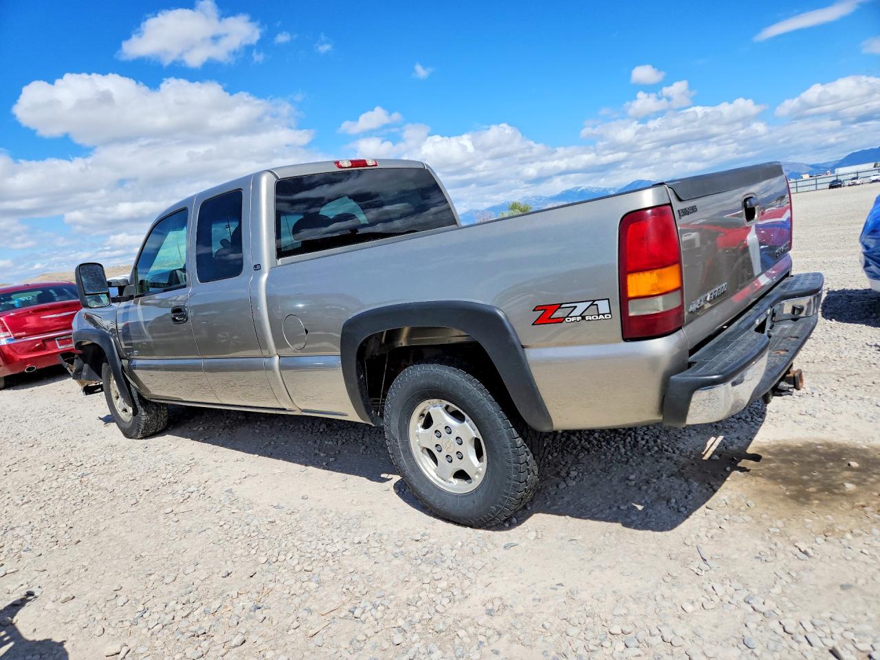 2002 CHEVROLET SILVERADO K1500 photo 3
