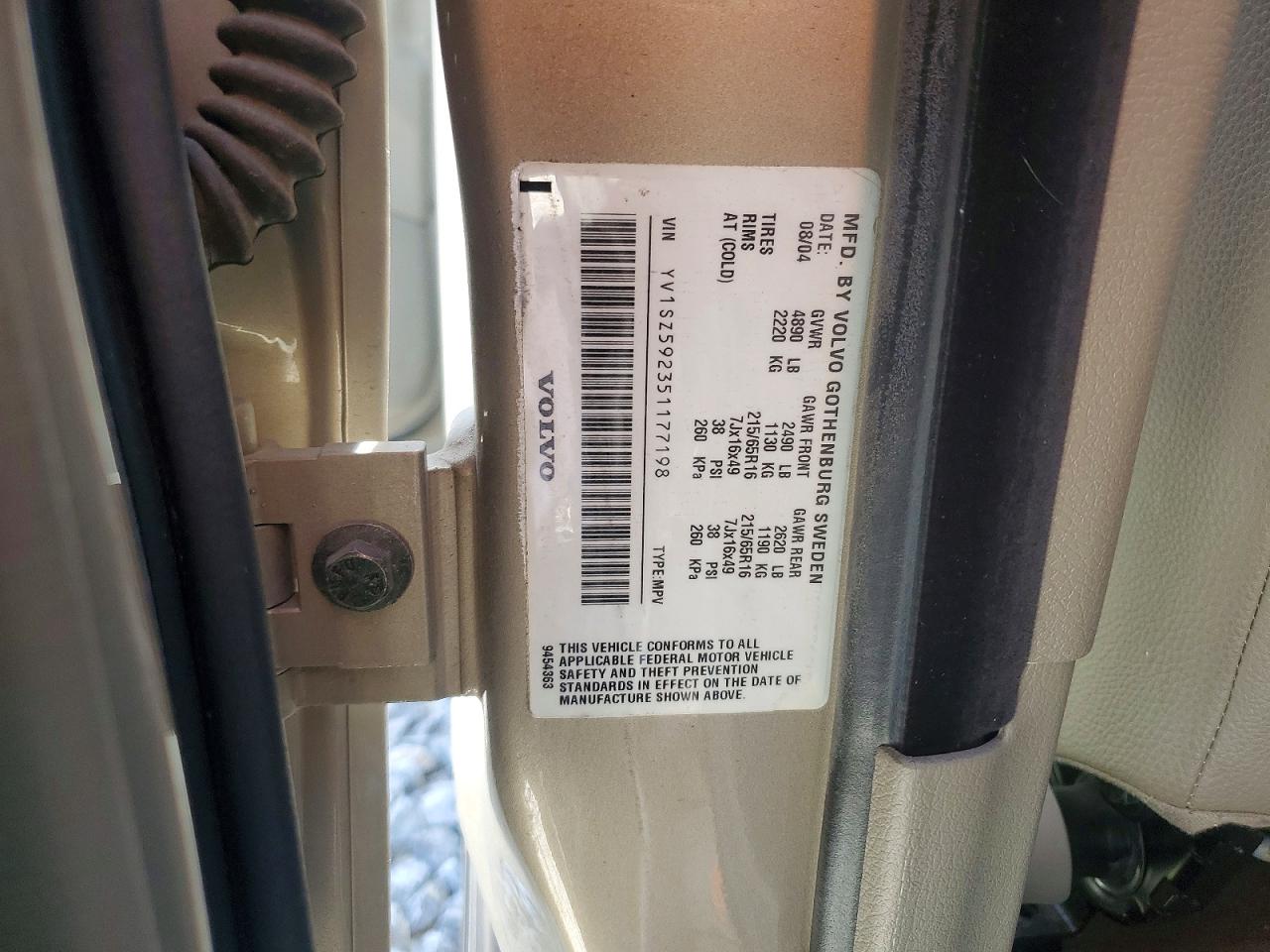 2005 VOLVO XC70 photo 23