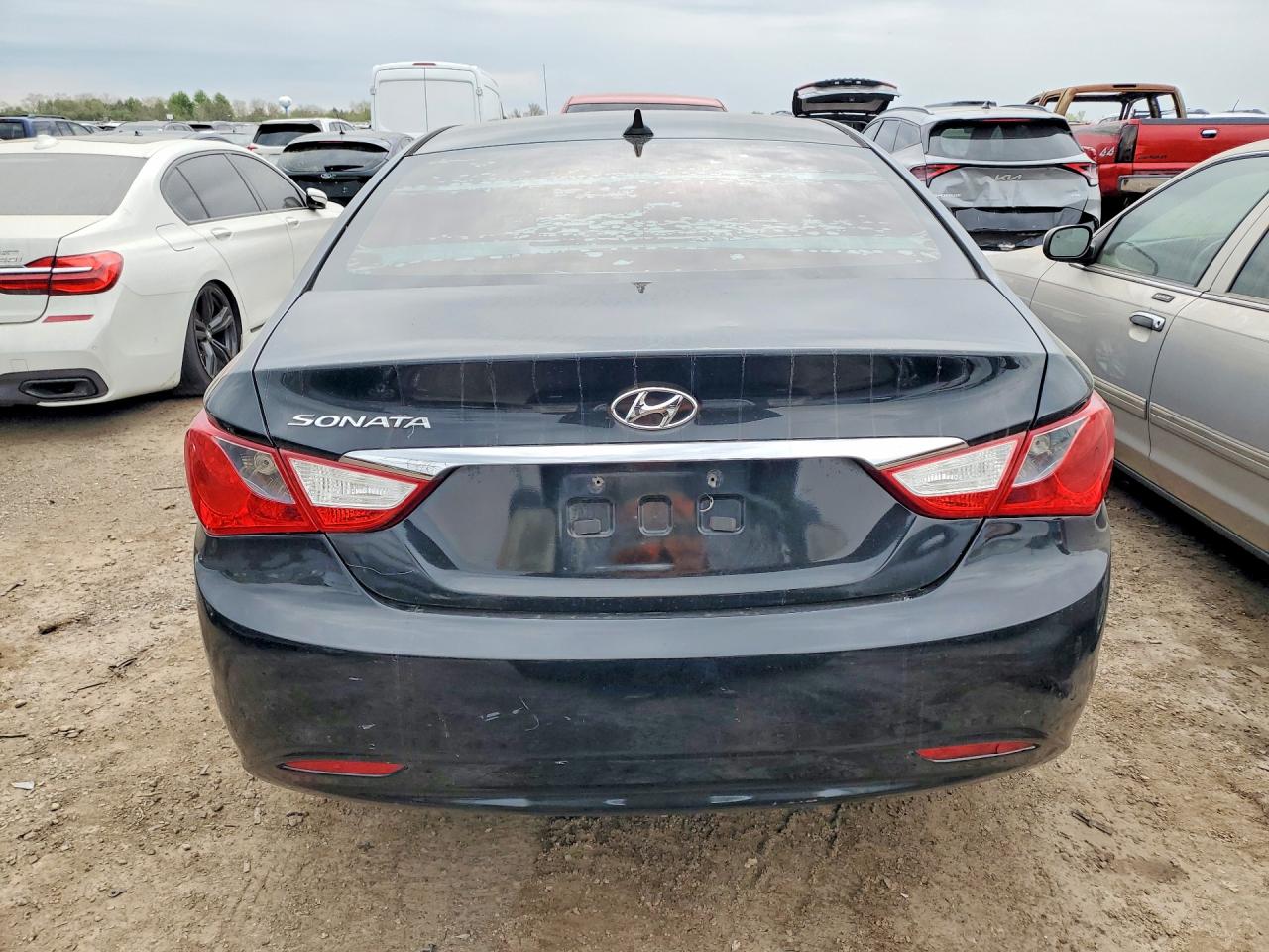 2013 HYUNDAI SONATA GLS photo 11